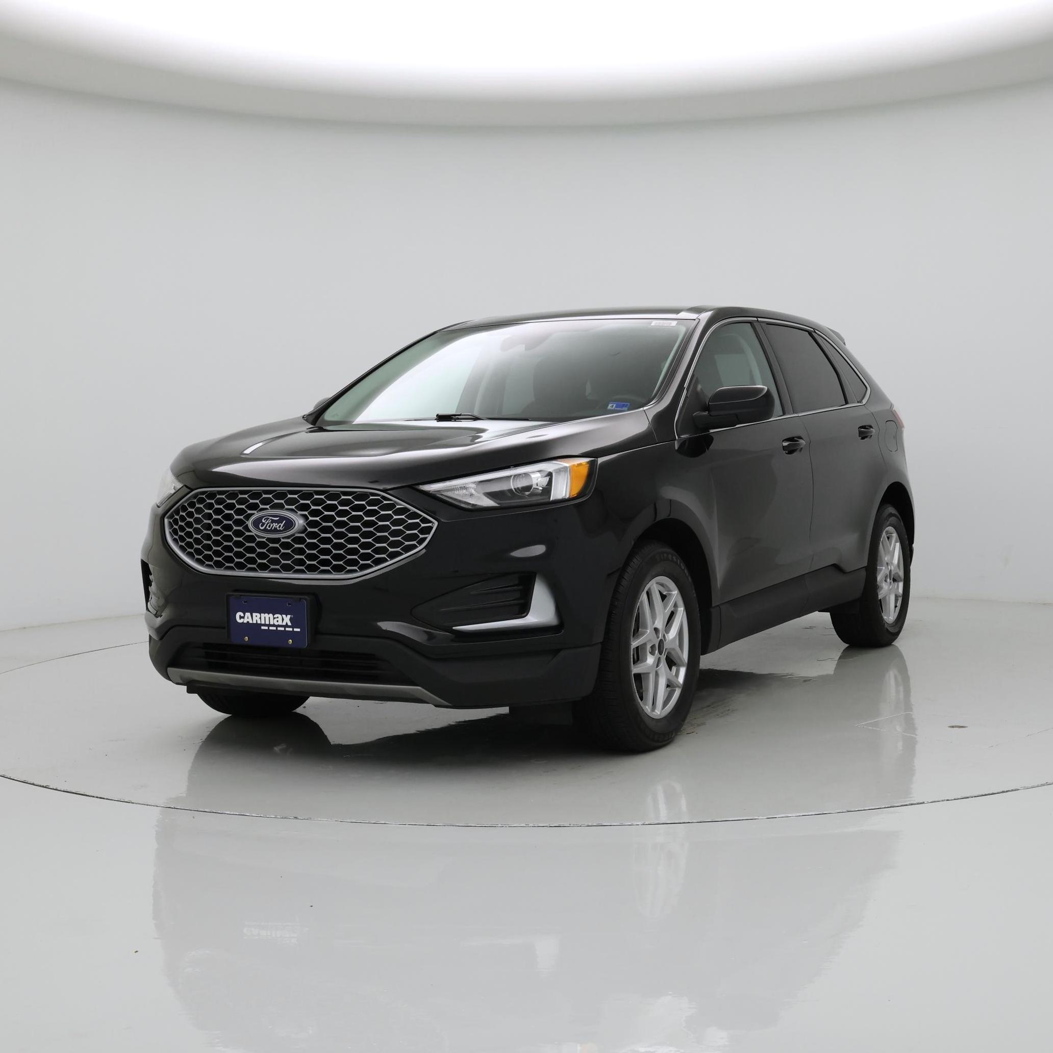 Thumbnail: 2023 Ford Edge - 4