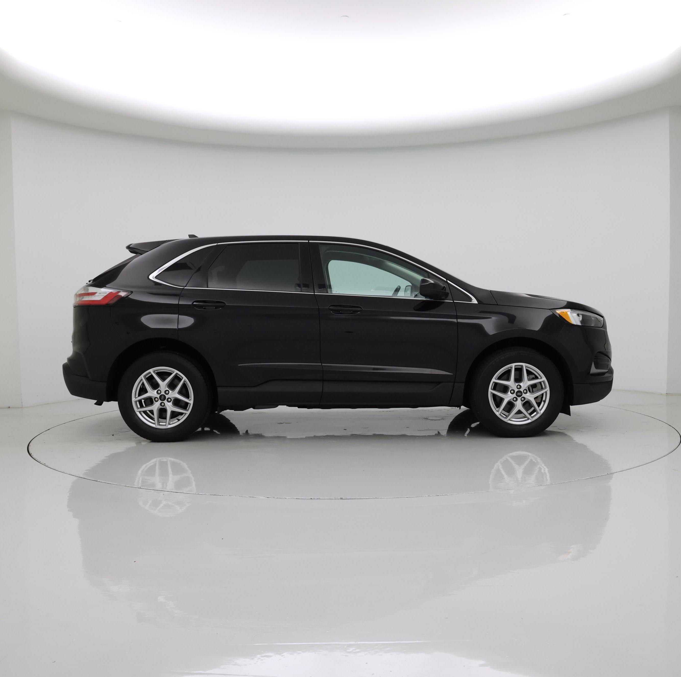 Thumbnail: 2023 Ford Edge - 7