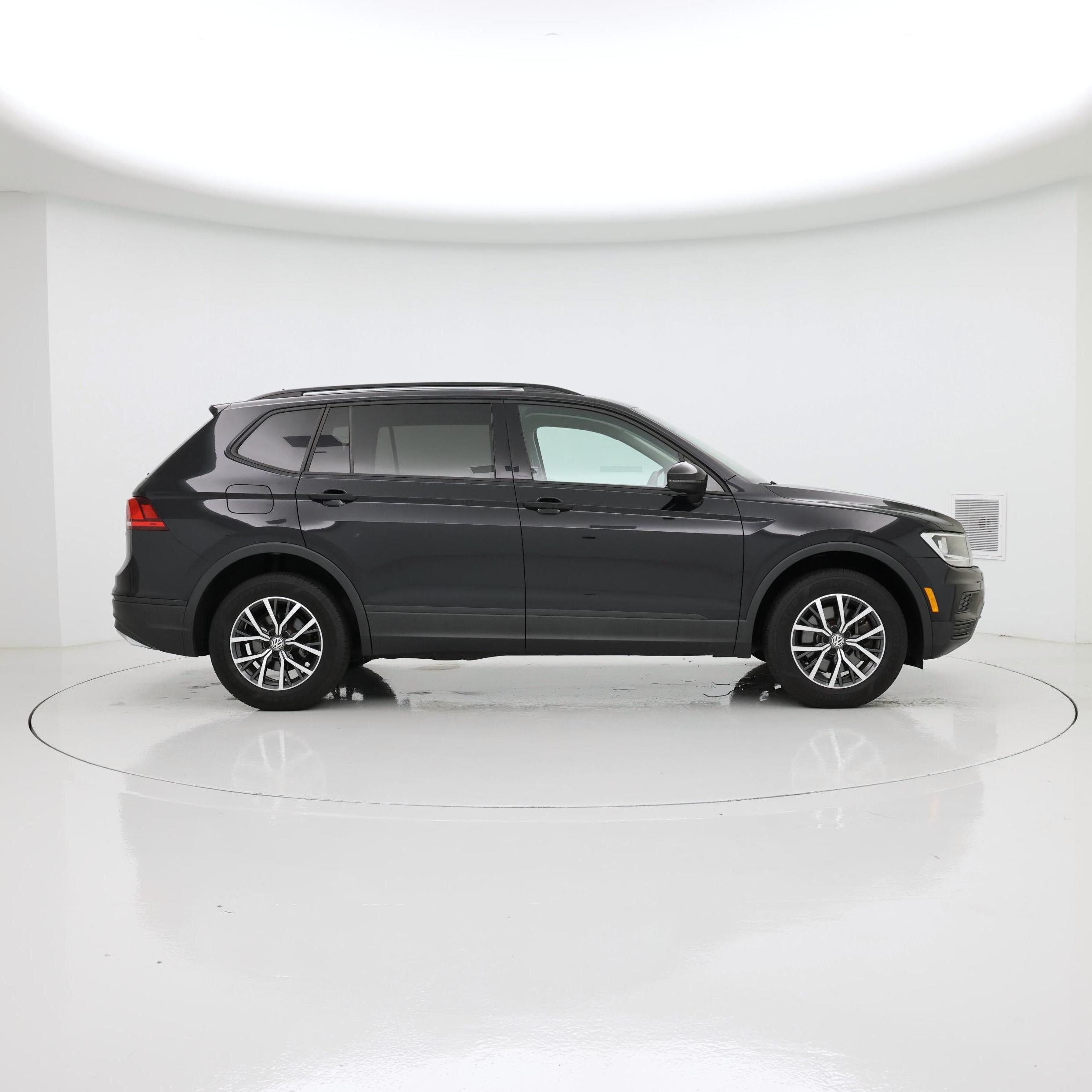 Thumbnail: 2021 Volkswagen Tiguan - 7