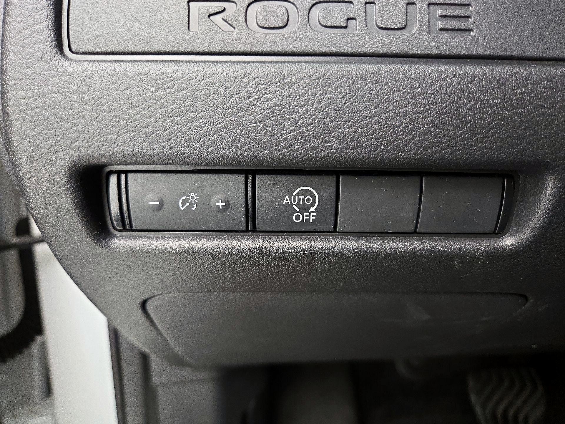 Thumbnail: 2023 Nissan Rogue - 13