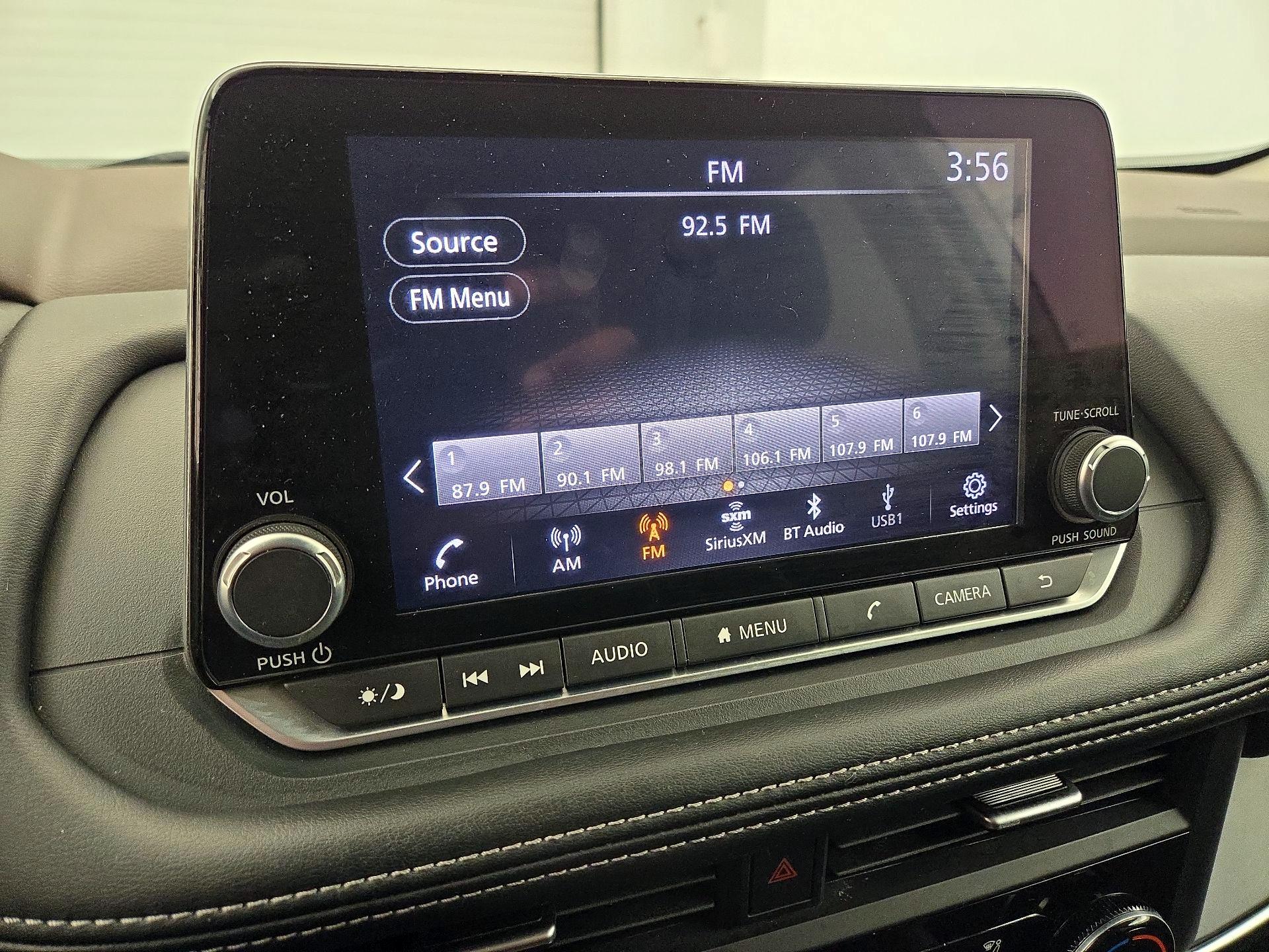 Thumbnail: 2023 Nissan Rogue - 15