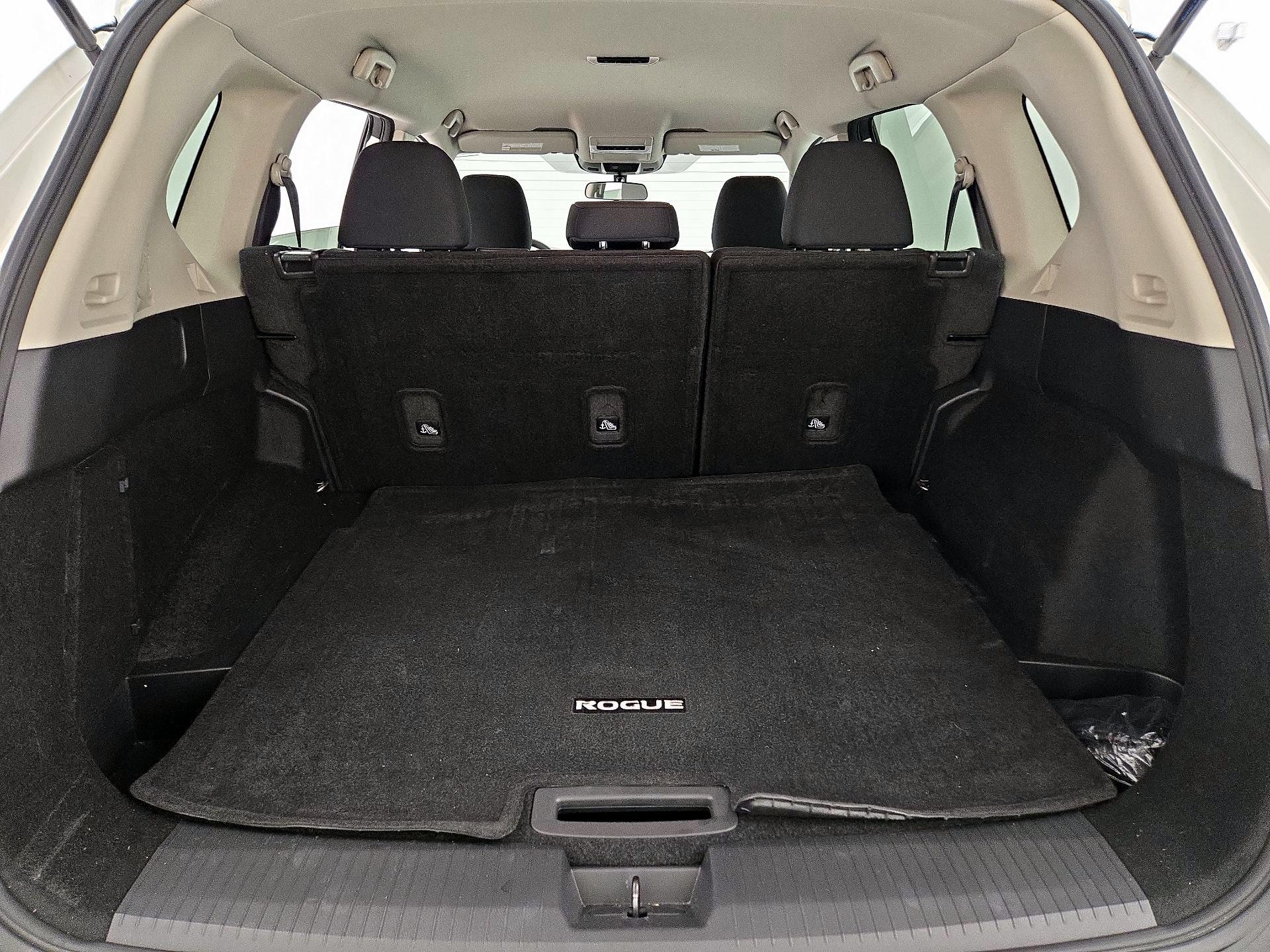 Thumbnail: 2023 Nissan Rogue - 20
