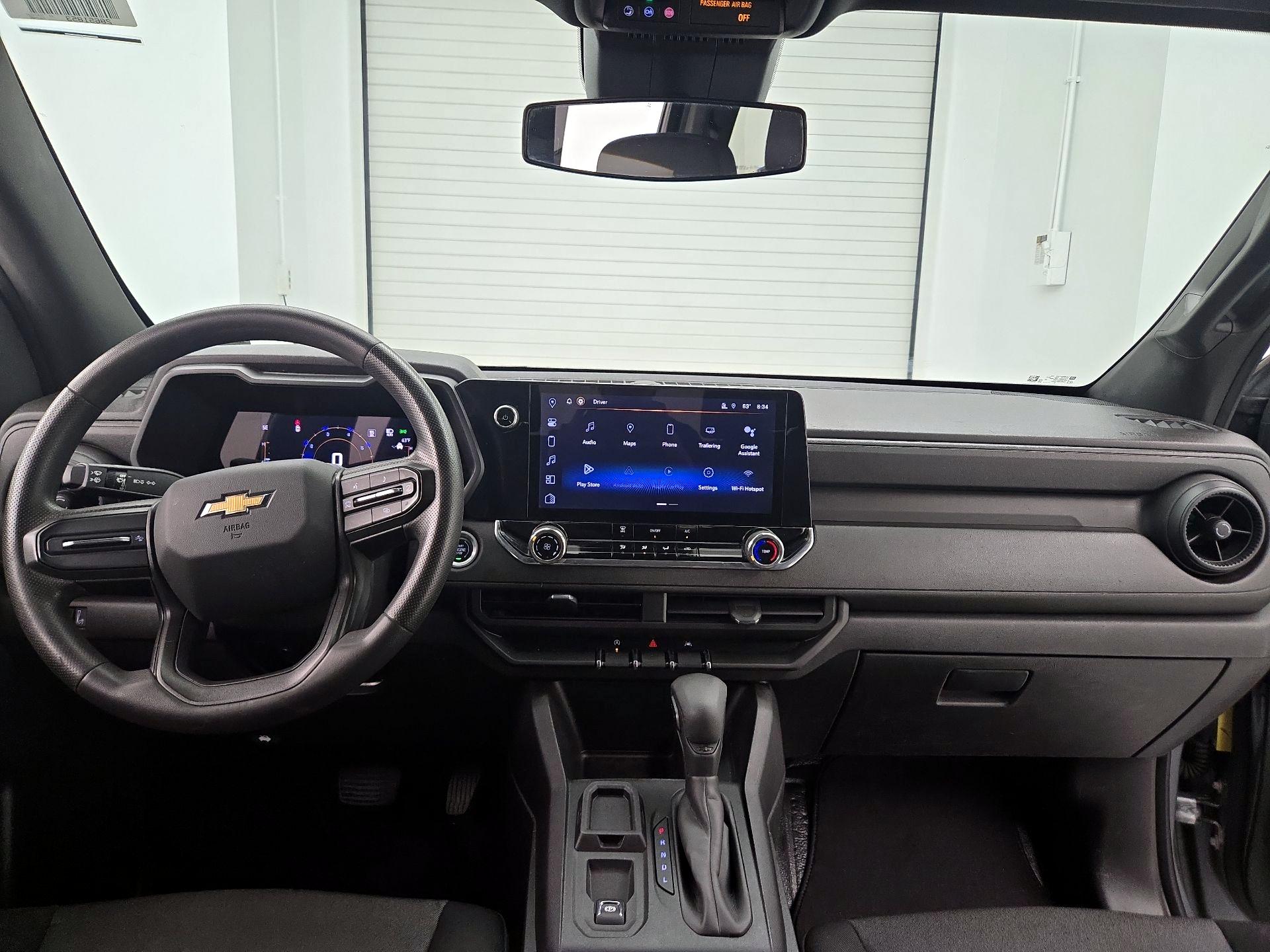 Thumbnail: 2023 Chevrolet Colorado - 9