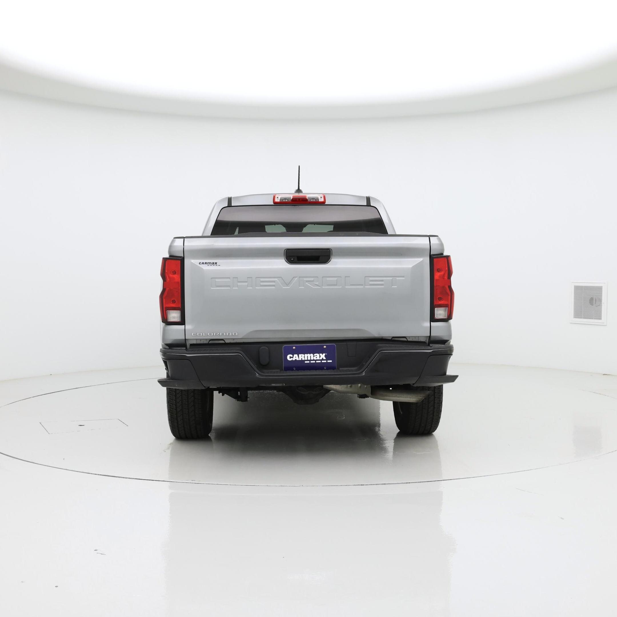 Thumbnail: 2023 Chevrolet Colorado - 6