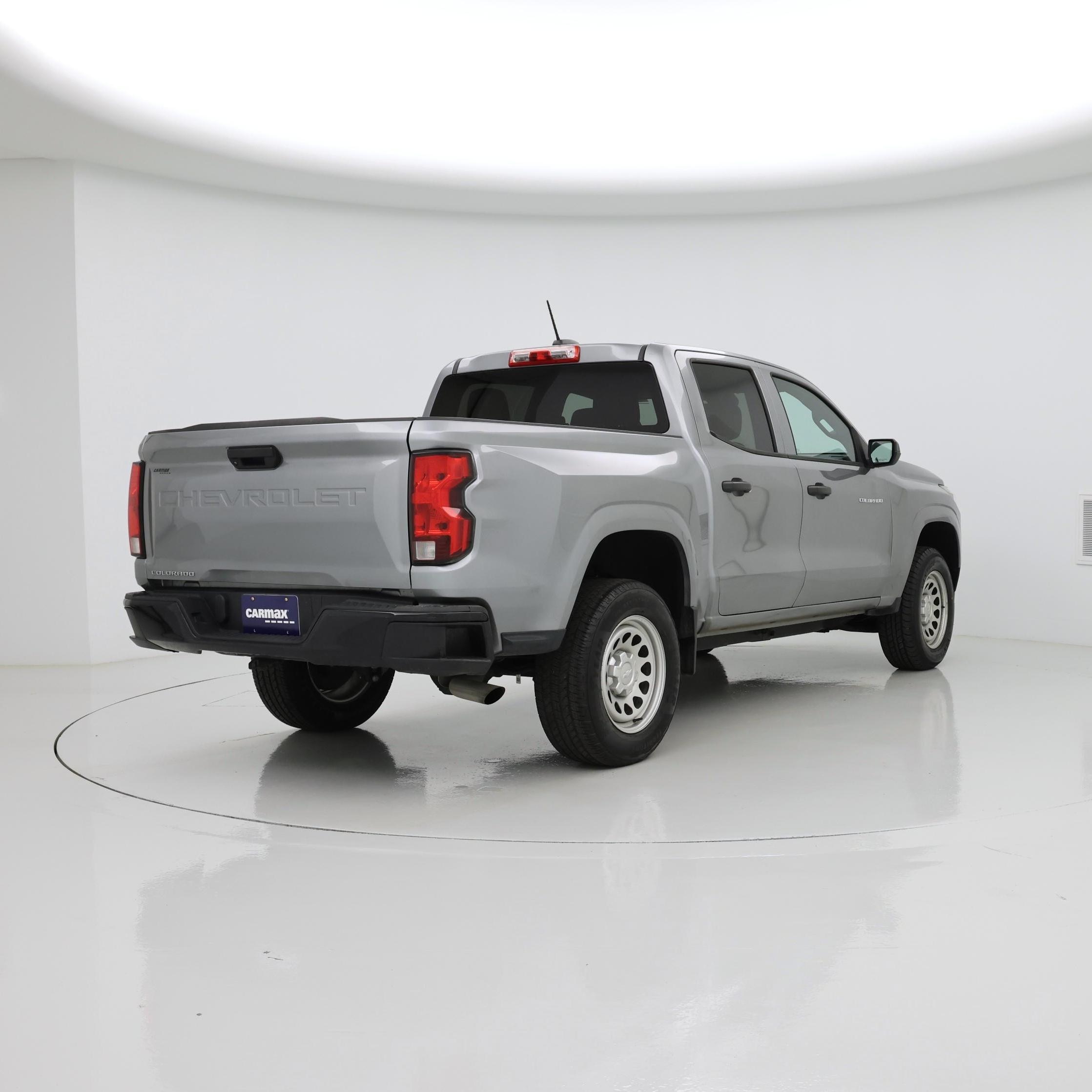 Thumbnail: 2023 Chevrolet Colorado - 8