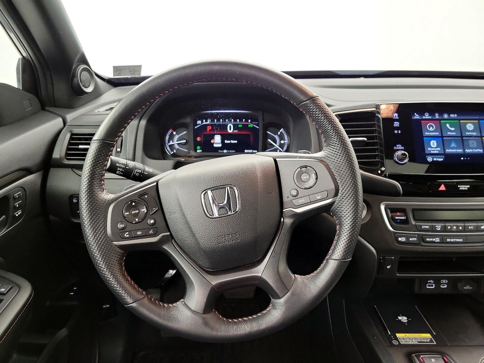 2025 Honda Passport TrailSport - Photo 11