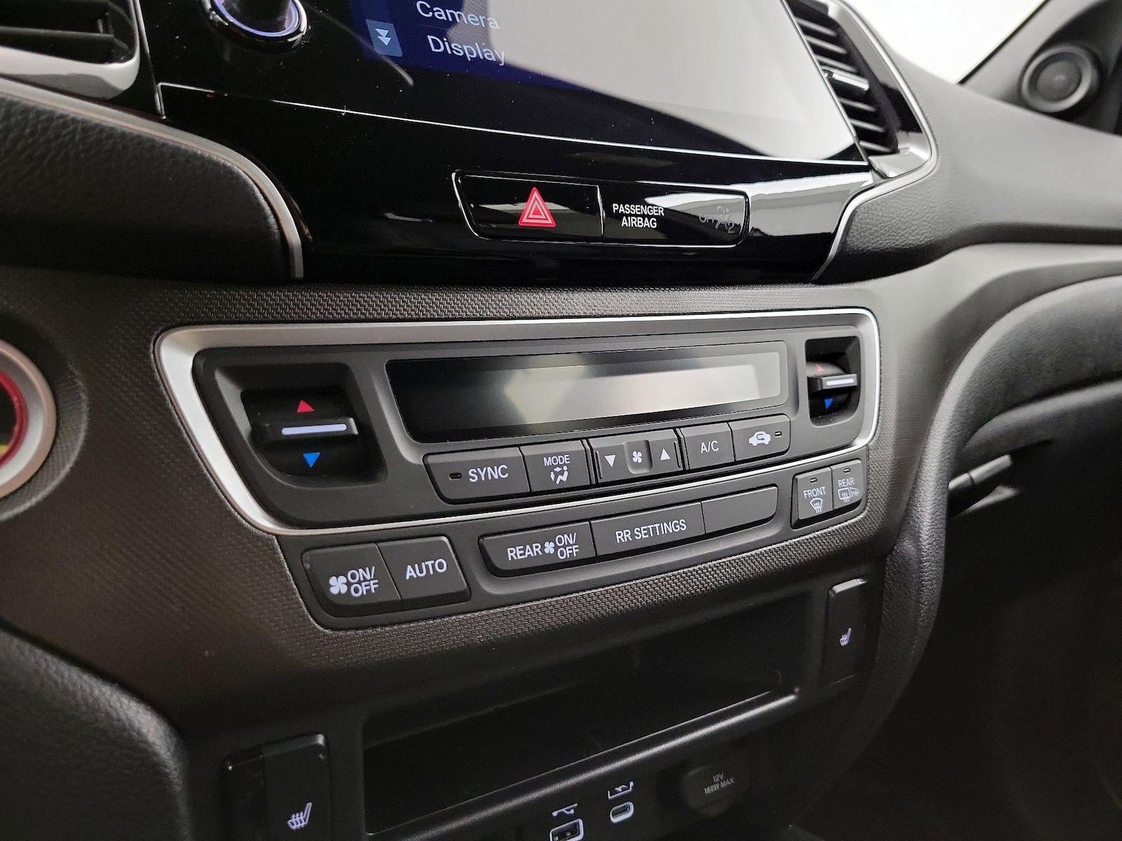 2025 Honda Passport TrailSport - Photo 18