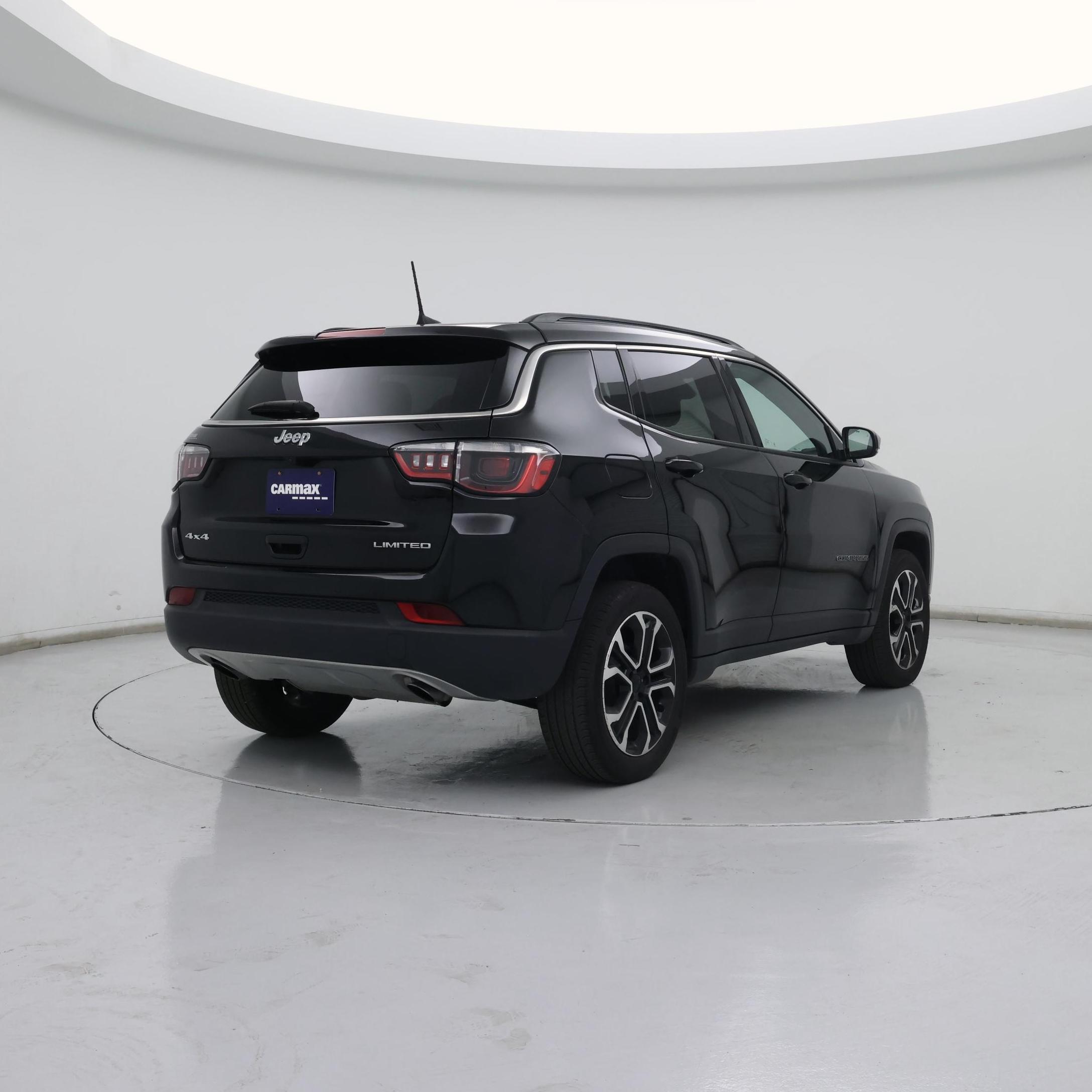 Thumbnail: 2023 Jeep Compass - 8