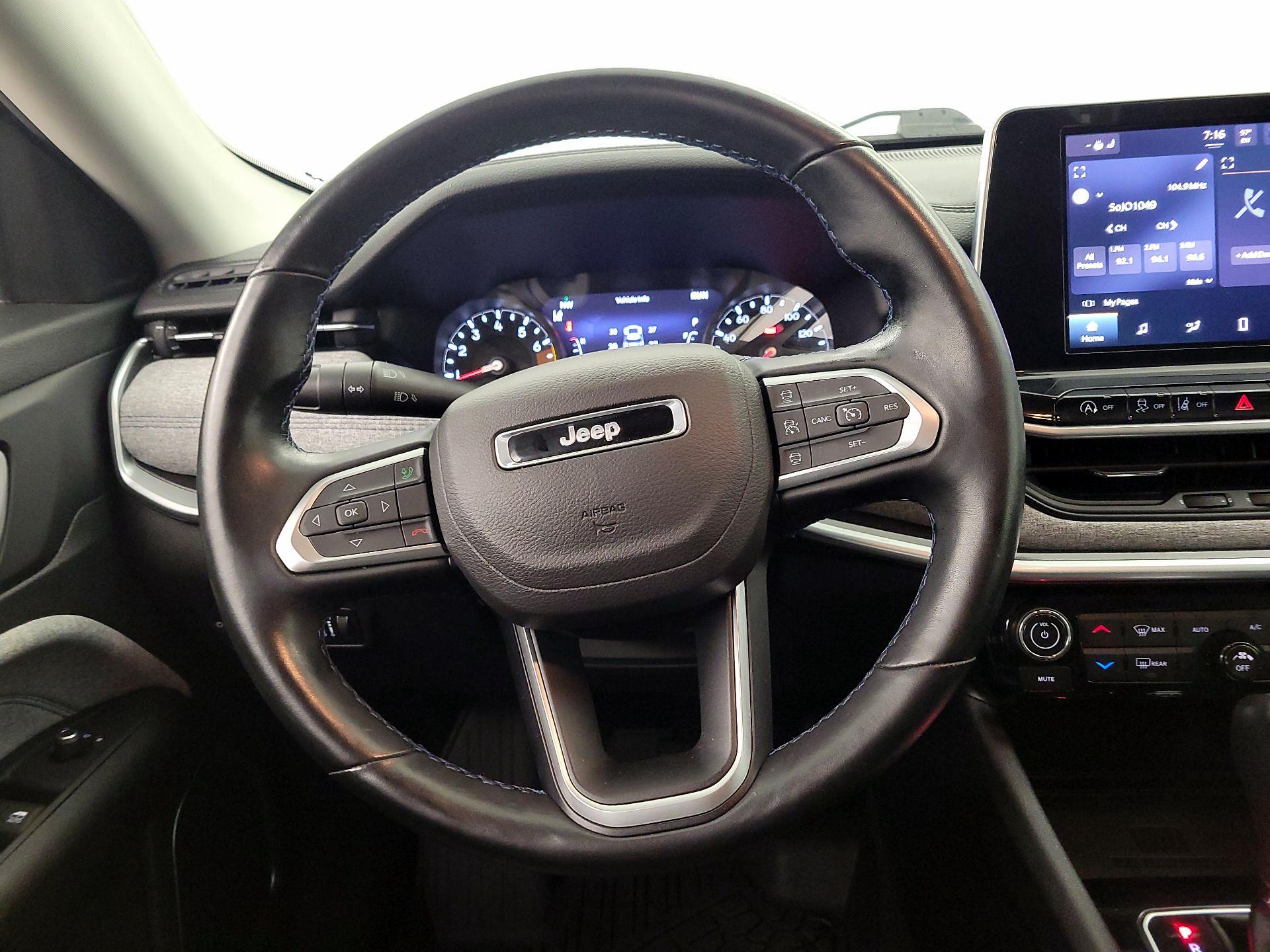 Thumbnail: 2022 Jeep Compass - 10