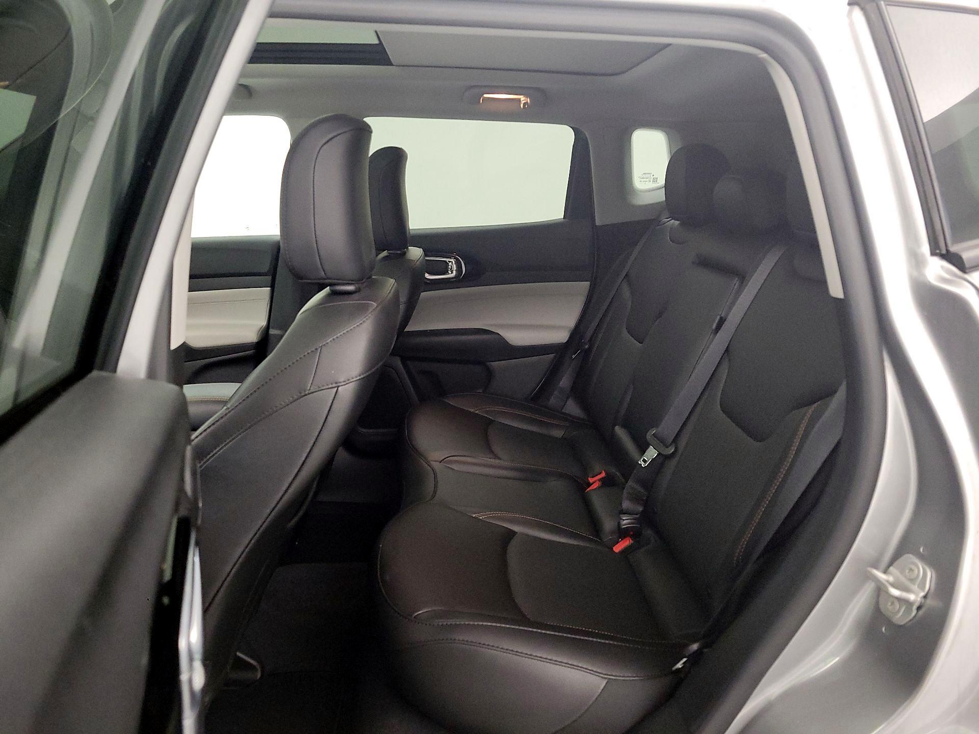 Thumbnail: 2022 Jeep Compass - 20