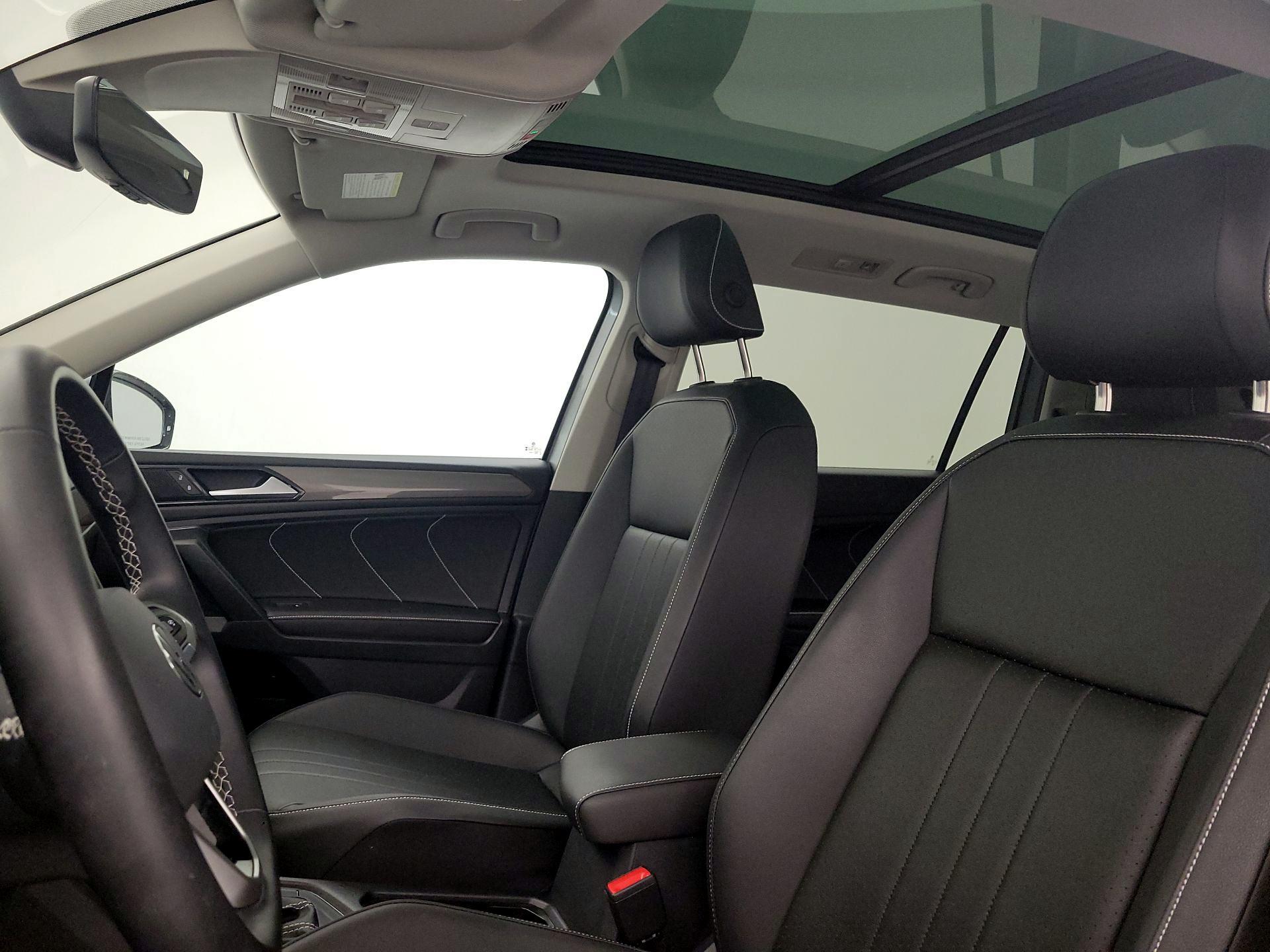 Thumbnail: 2023 Volkswagen Tiguan - 20