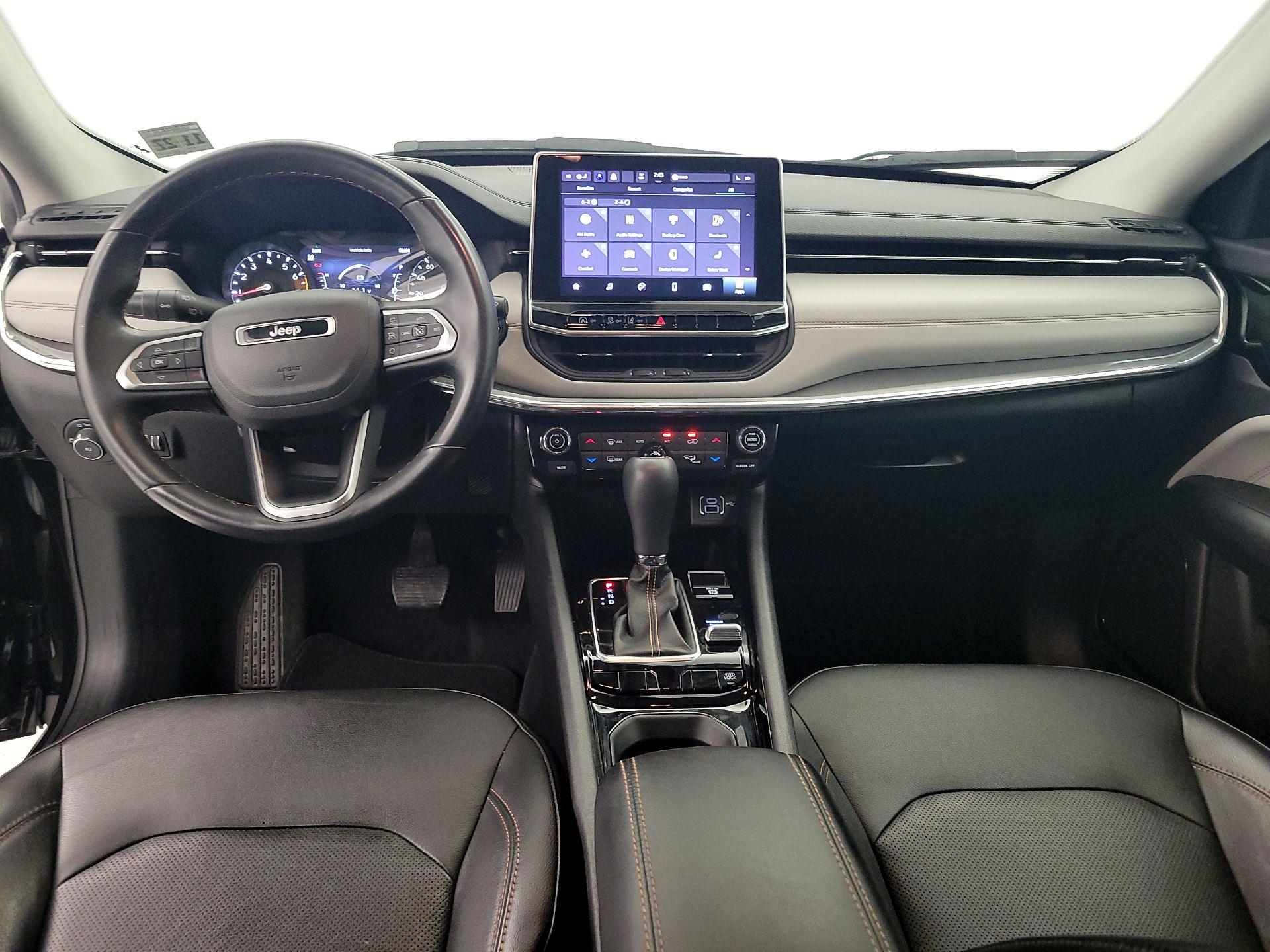 Thumbnail: 2022 Jeep Compass - 9