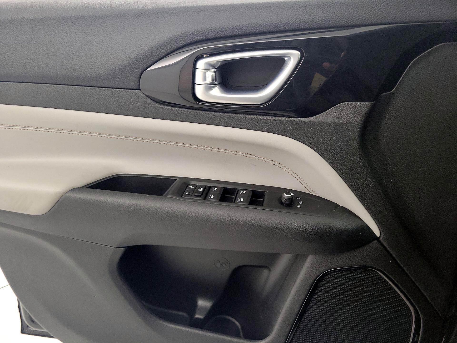 Thumbnail: 2022 Jeep Compass - 12