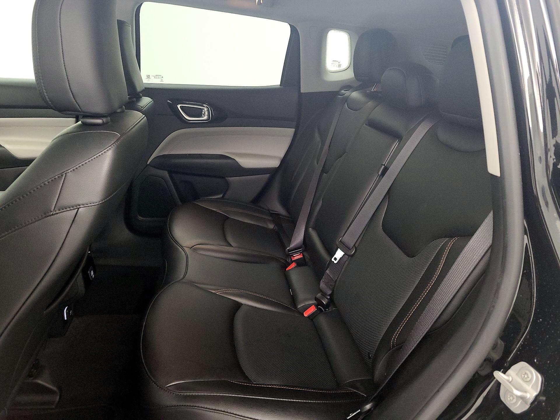 Thumbnail: 2022 Jeep Compass - 19