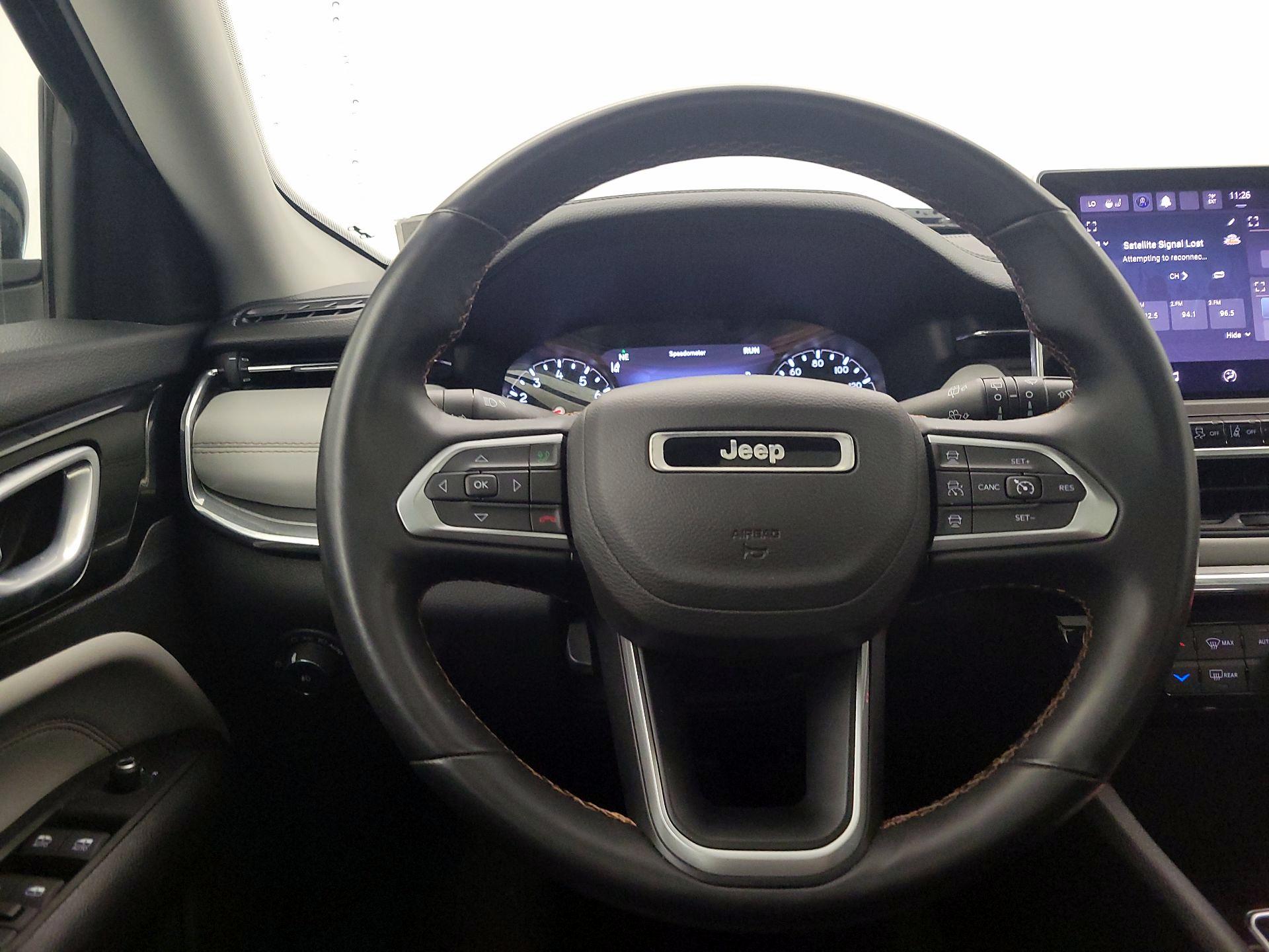 Thumbnail: 2022 Jeep Compass - 10