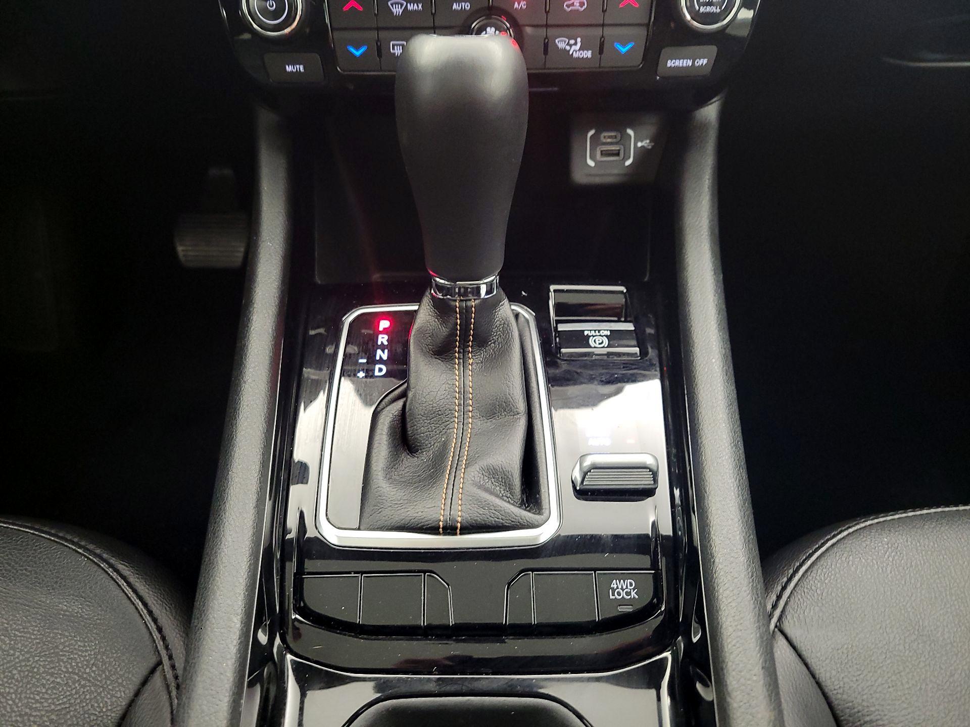 Thumbnail: 2022 Jeep Compass - 17
