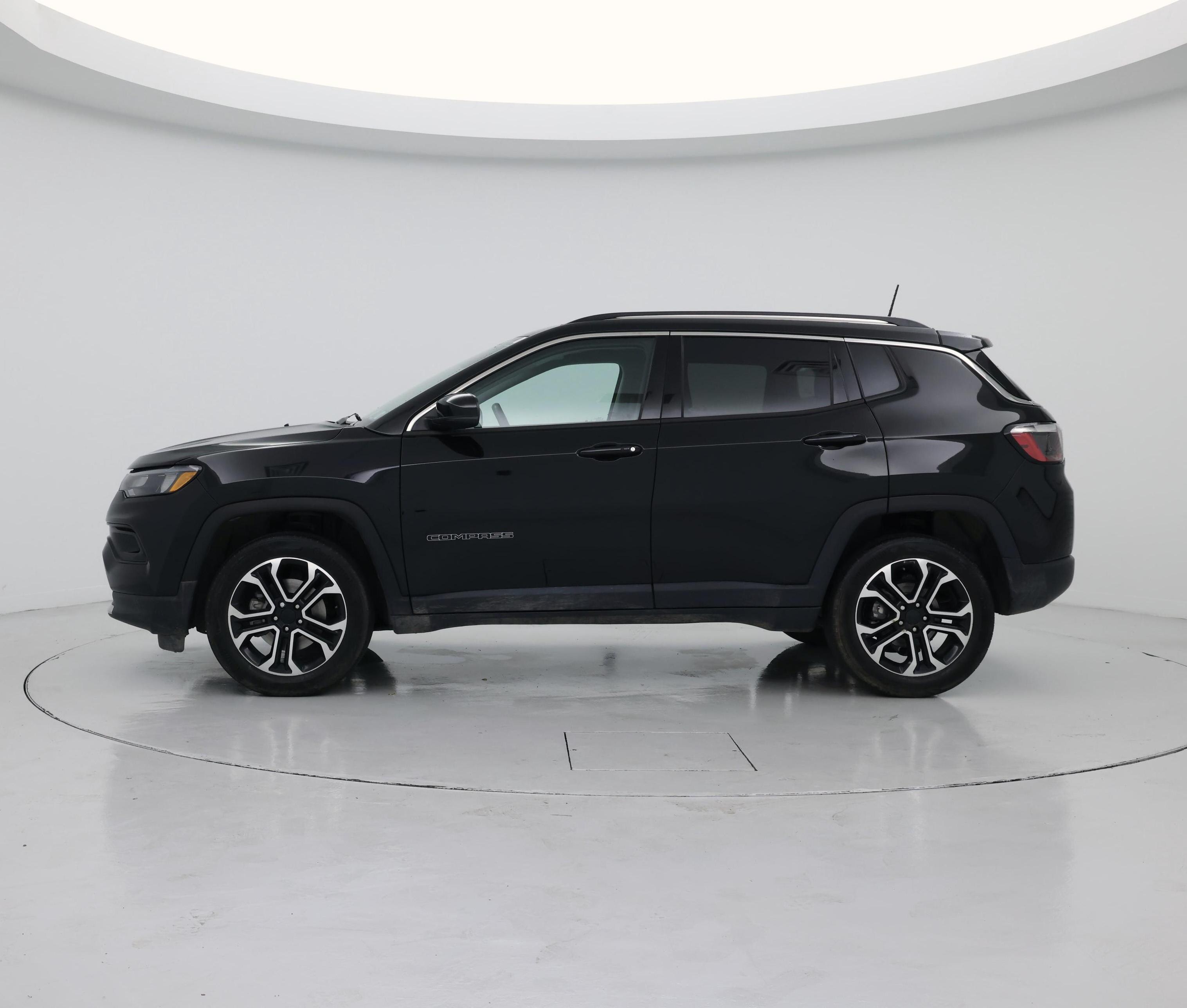 Thumbnail: 2022 Jeep Compass - 3