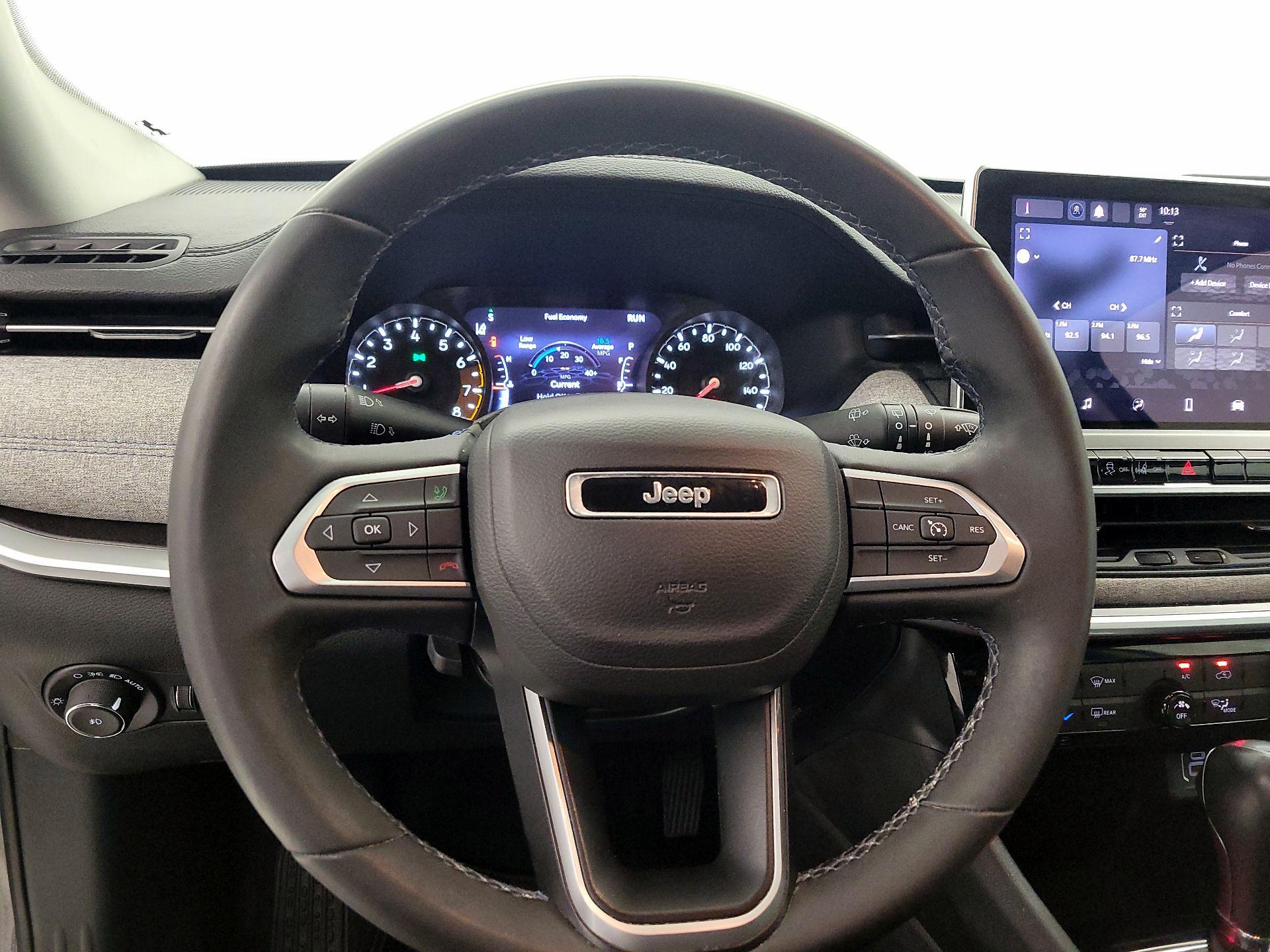 Thumbnail: 2022 Jeep Compass - 10