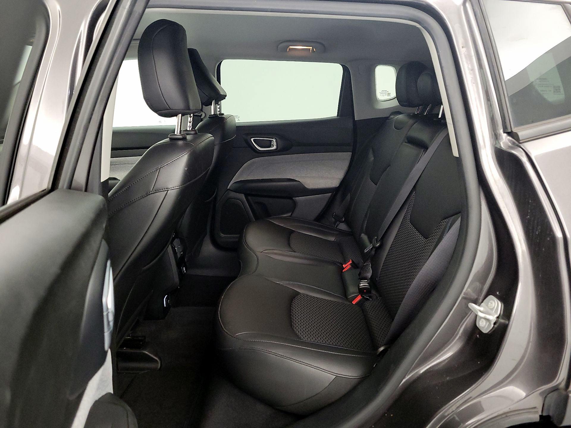 Thumbnail: 2022 Jeep Compass - 19