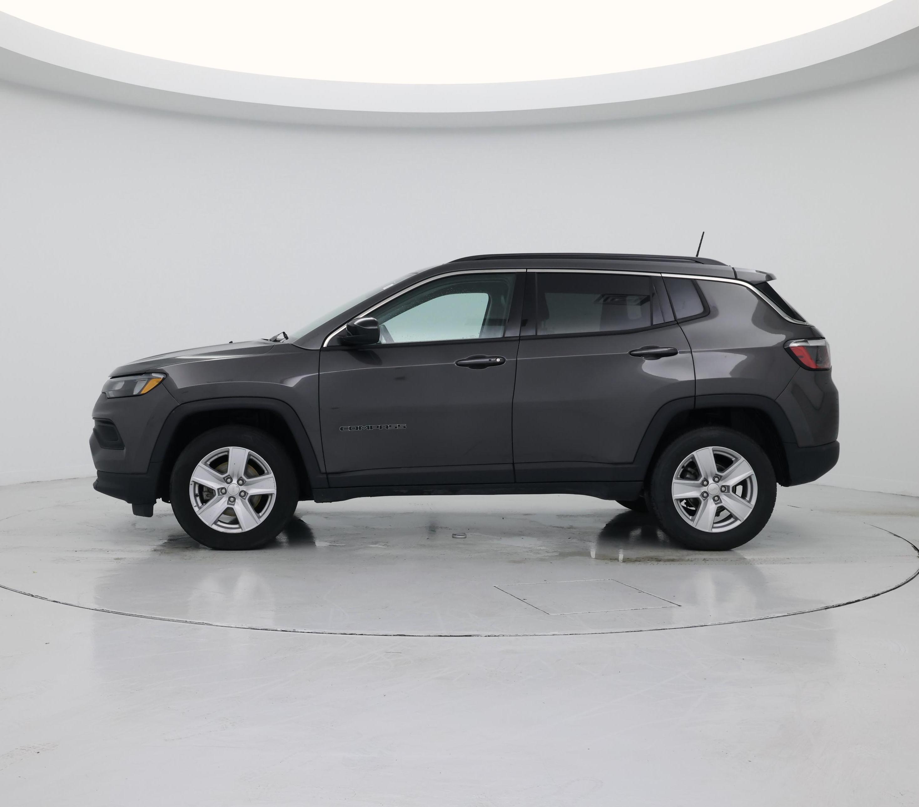 Thumbnail: 2022 Jeep Compass - 3