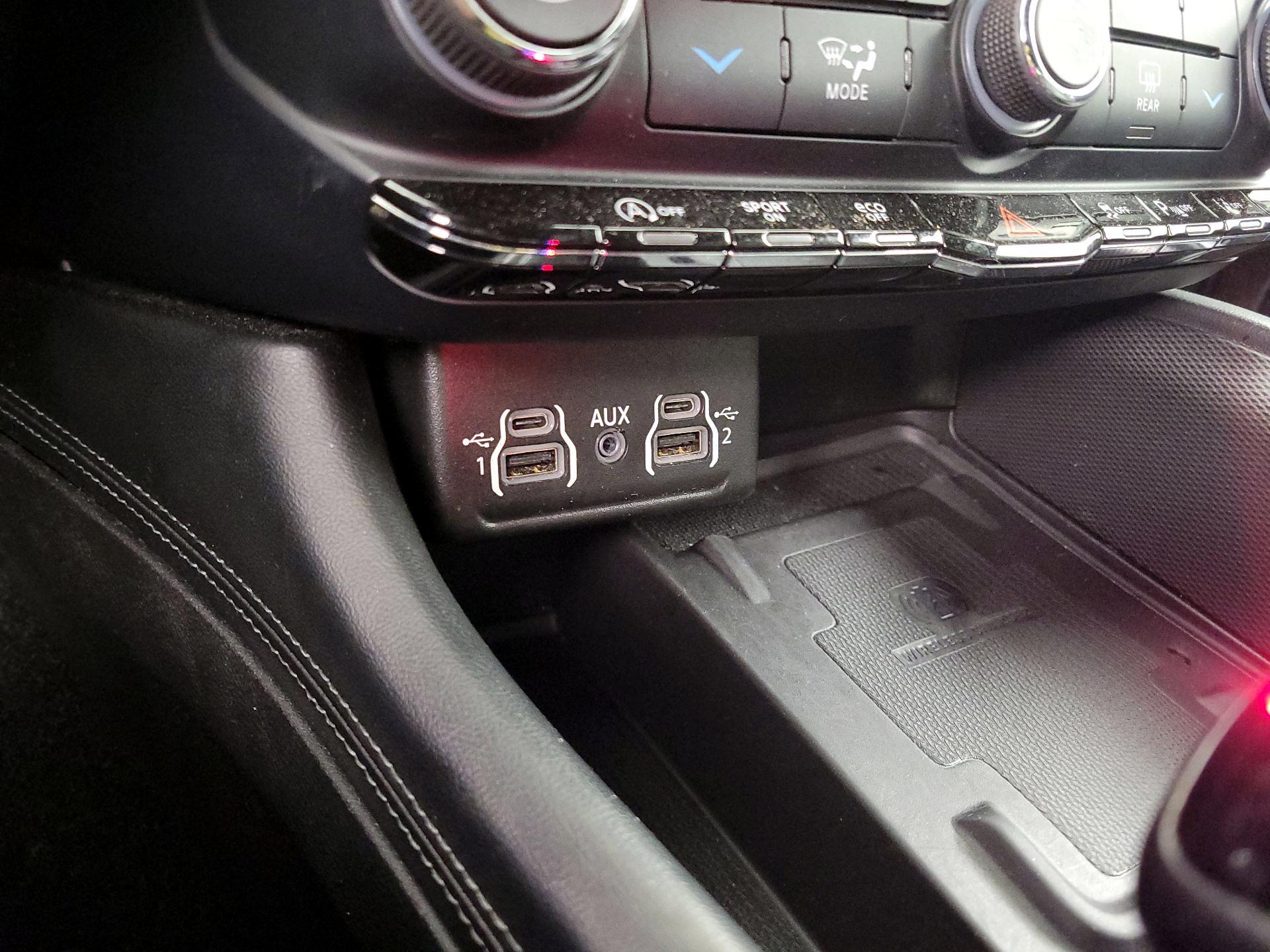 Thumbnail: 2022 Dodge Durango - 19