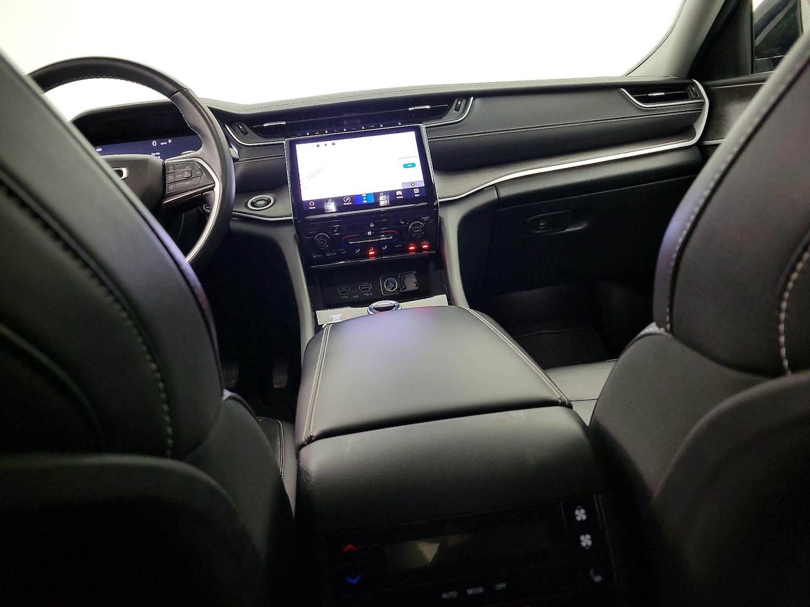 2022 Jeep Grand Cherokee L Limited - Photo 10