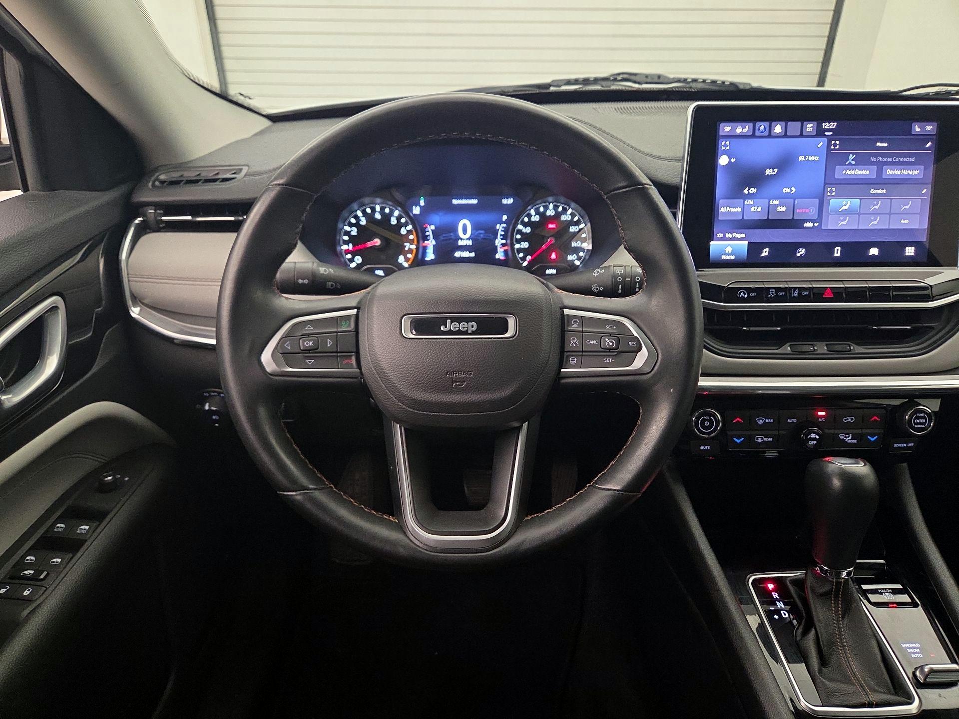 Thumbnail: 2022 Jeep Compass - 10