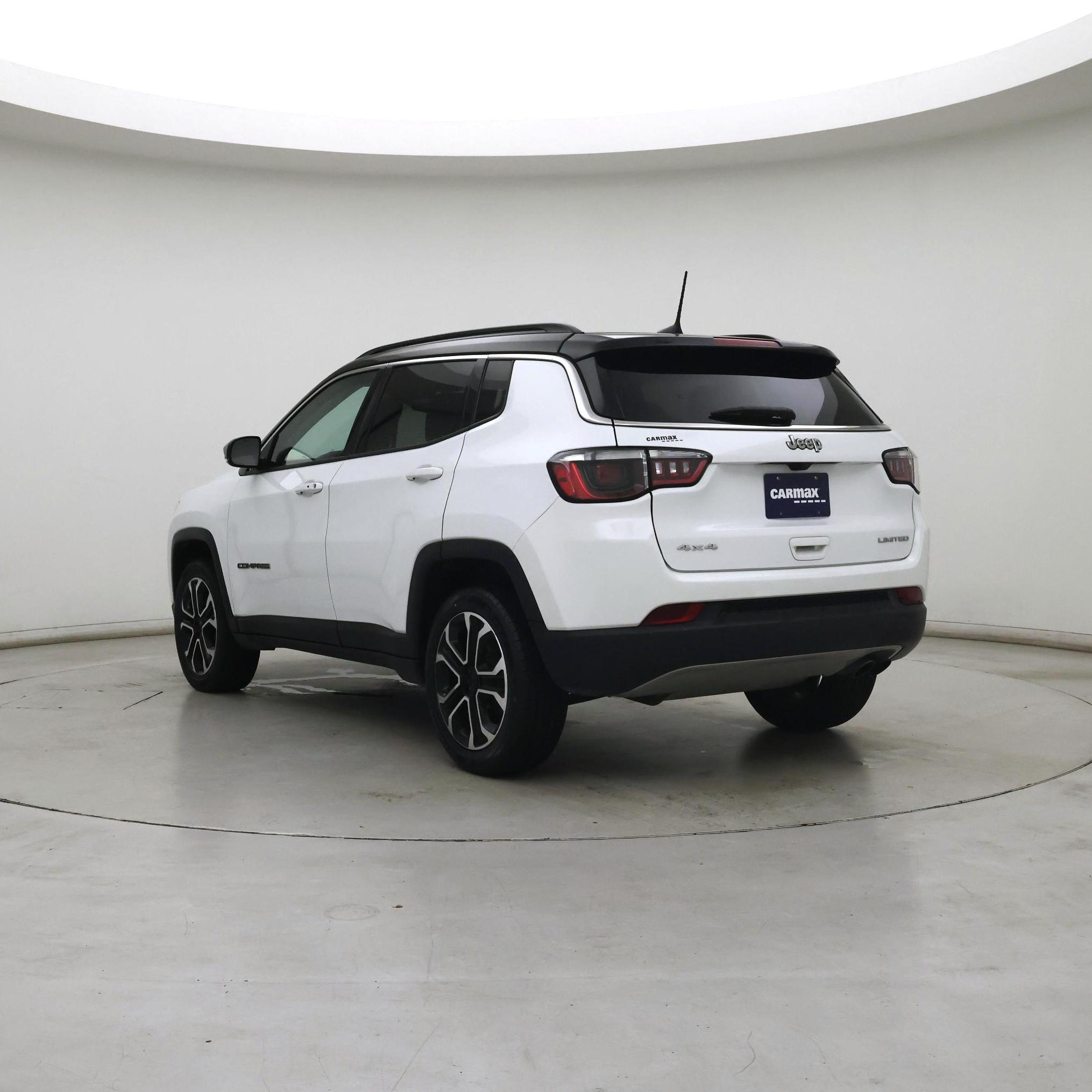 Thumbnail: 2022 Jeep Compass - 2