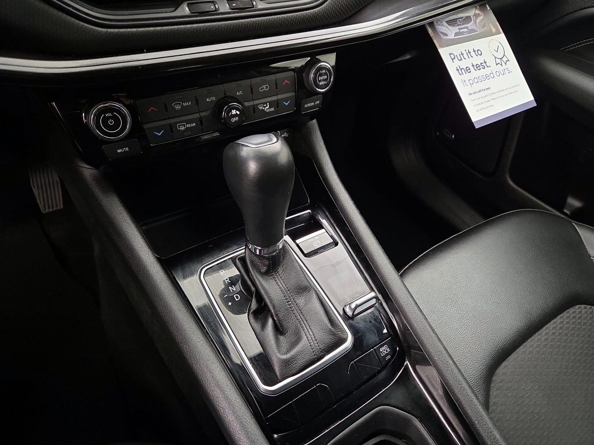 Thumbnail: 2023 Jeep Compass - 17