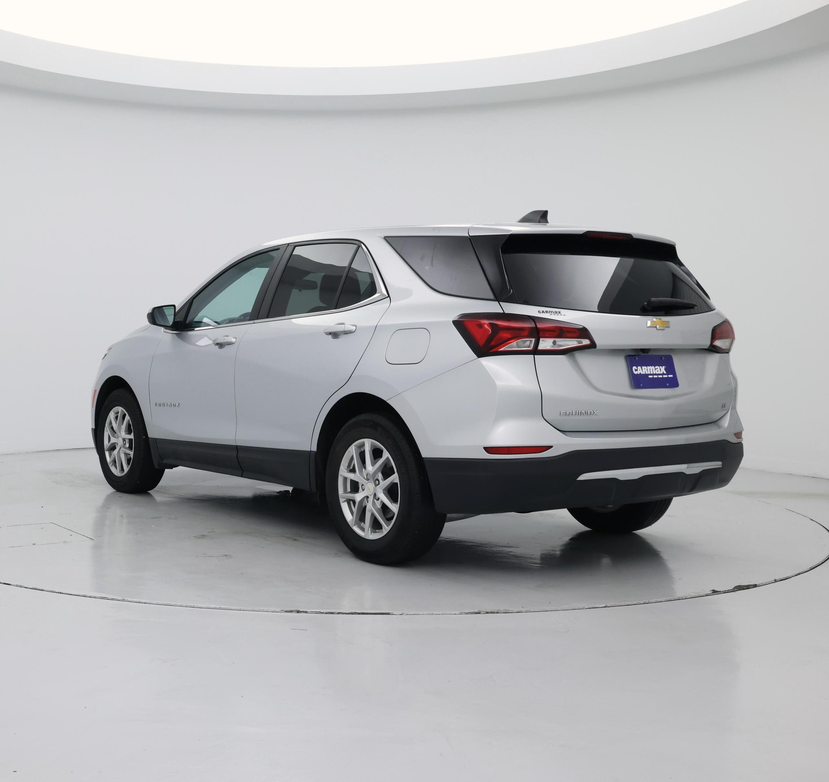 Thumbnail: 2022 Chevrolet Equinox - 2