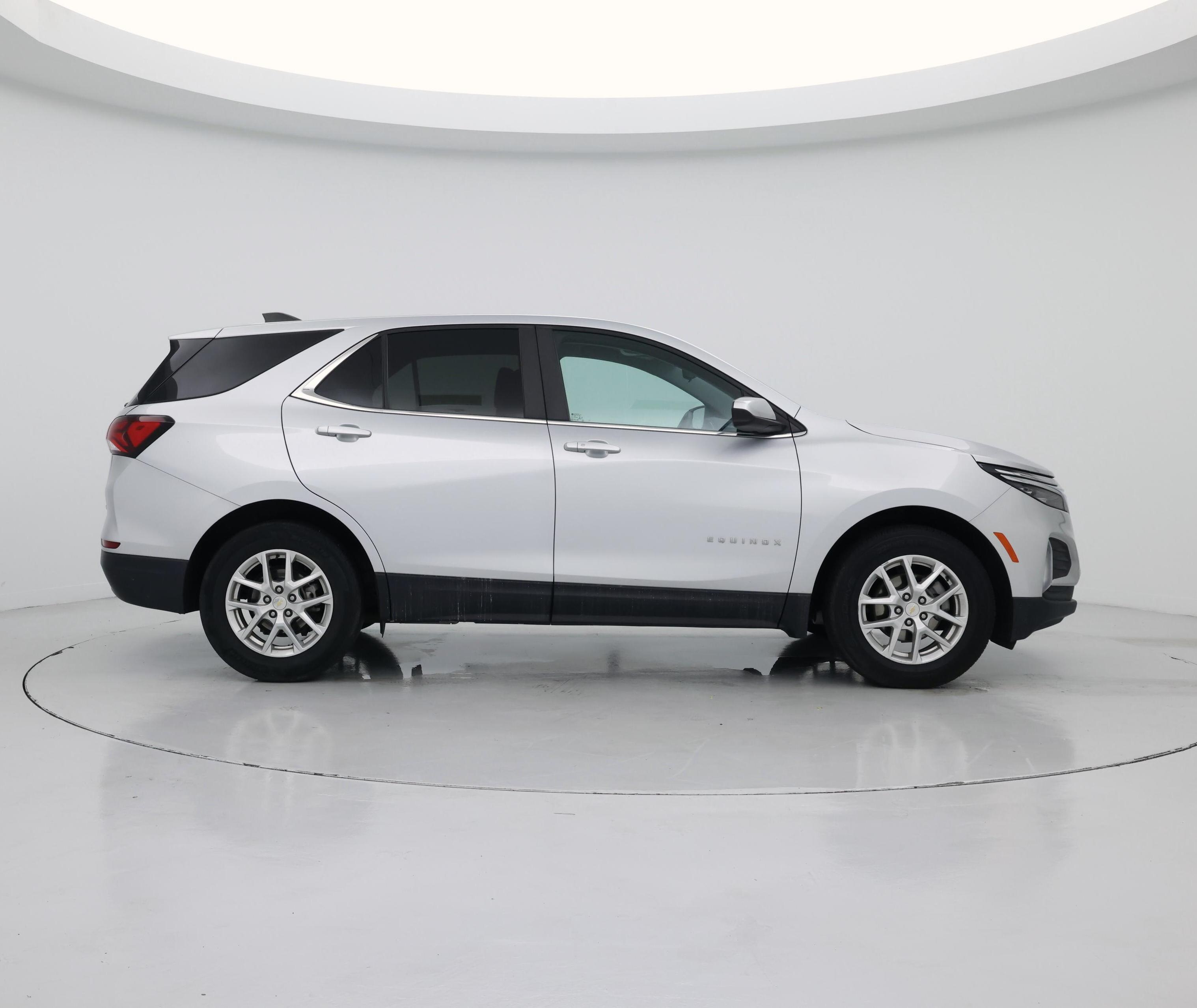 Thumbnail: 2022 Chevrolet Equinox - 7