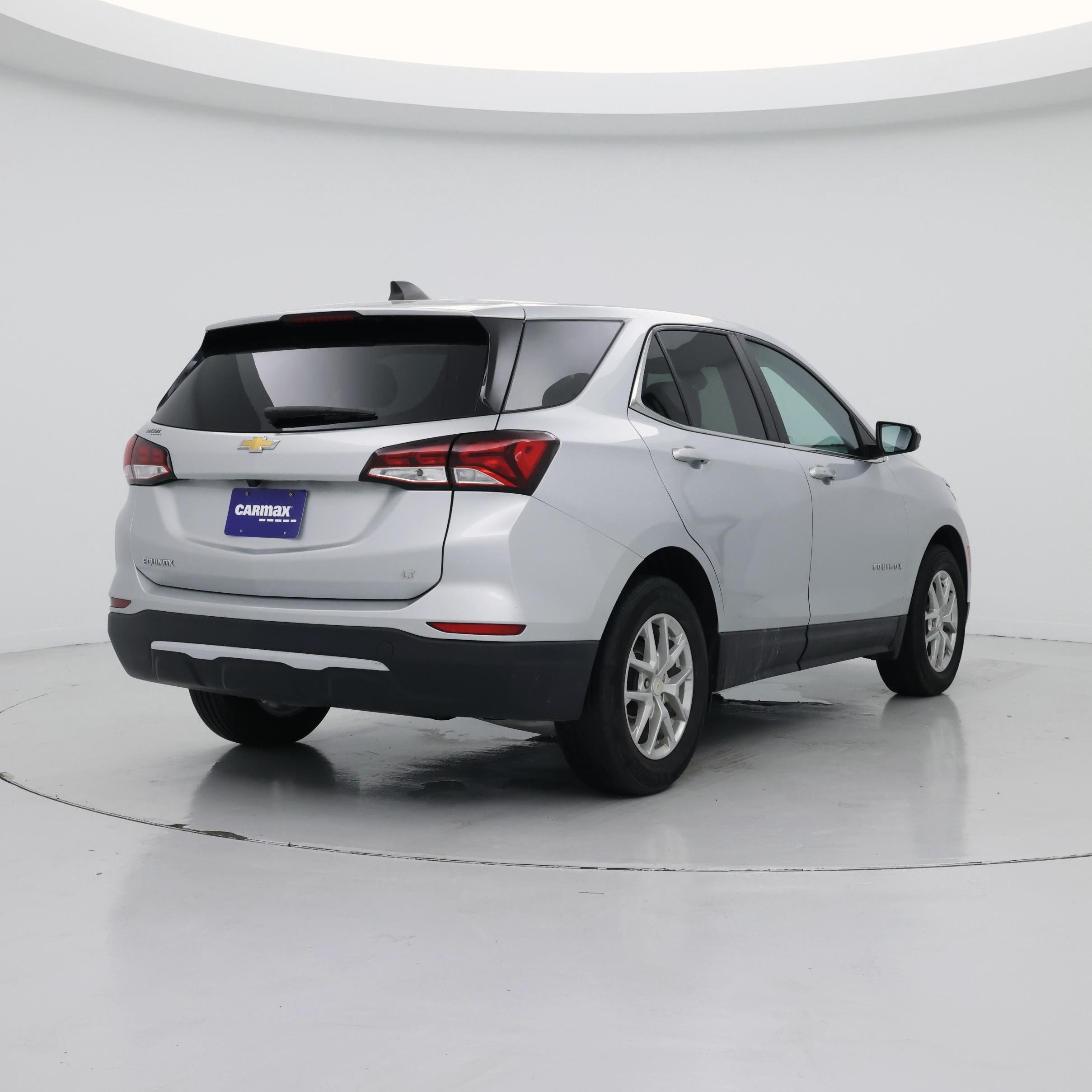 Thumbnail: 2022 Chevrolet Equinox - 8