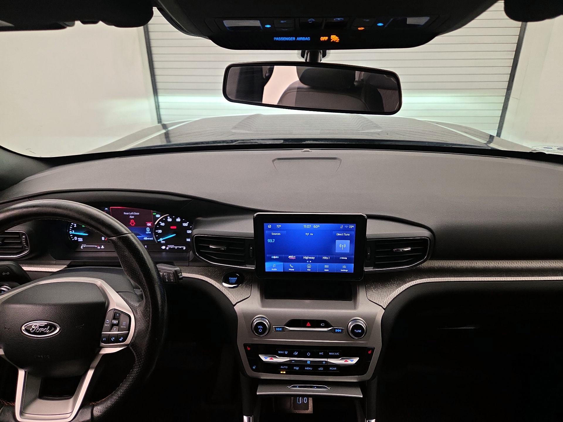 Thumbnail: 2022 Ford Explorer - 9