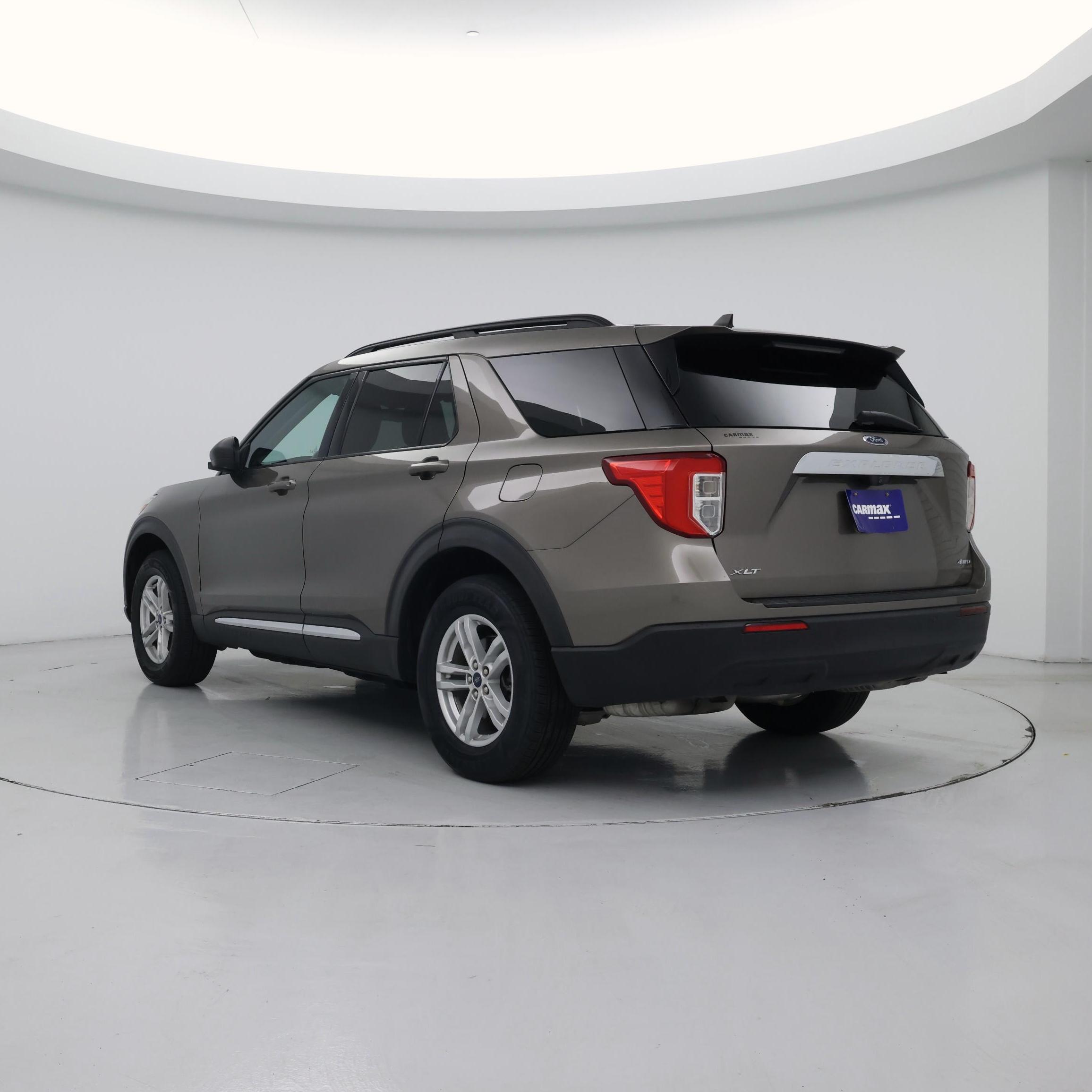 Thumbnail: 2021 Ford Explorer - 2