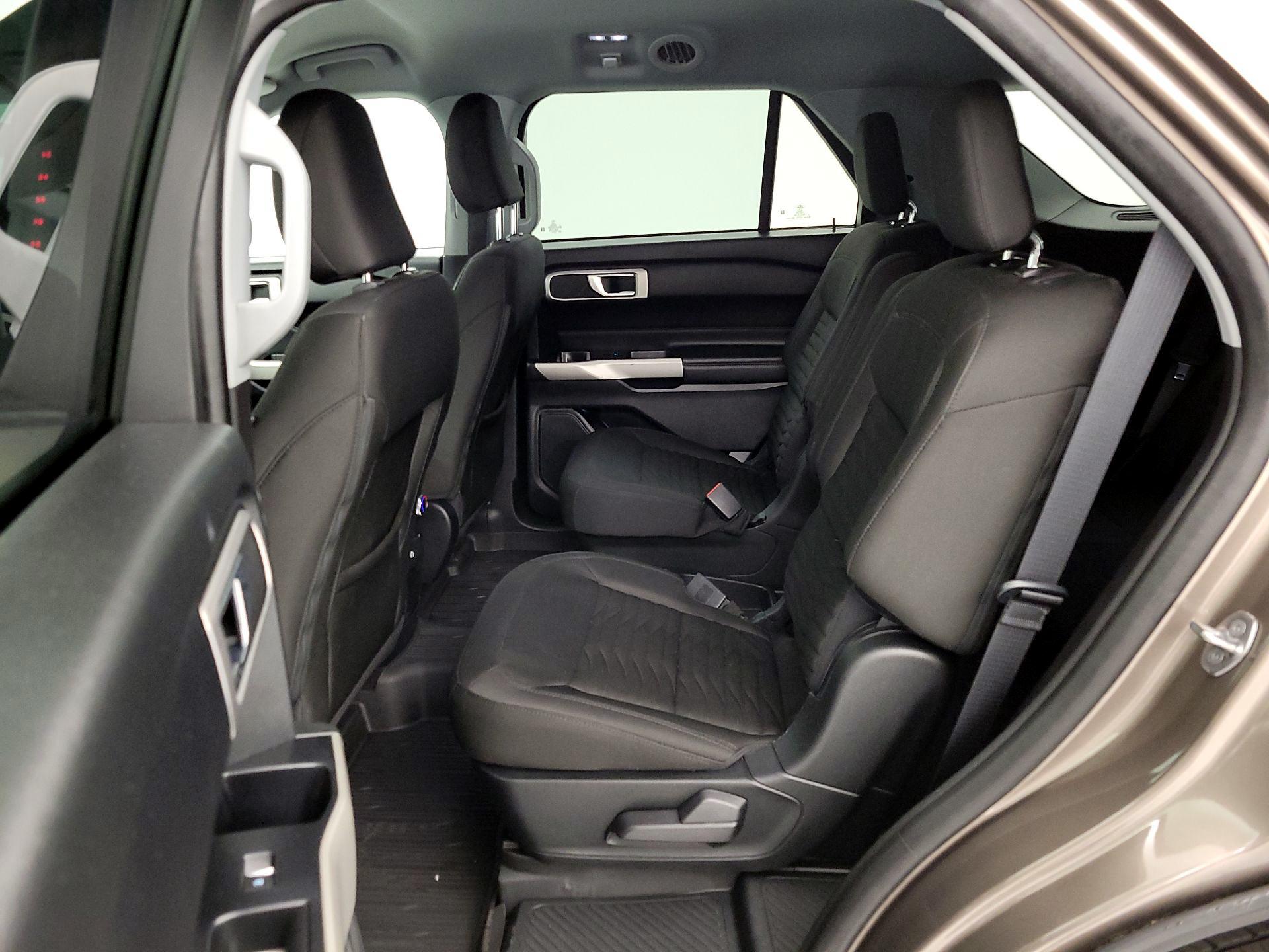 Thumbnail: 2021 Ford Explorer - 19
