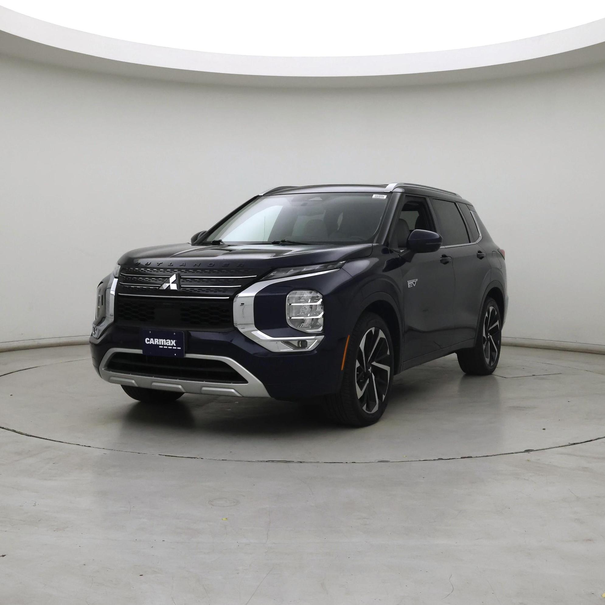 Thumbnail: 2023 Mitsubishi Outlander - 4