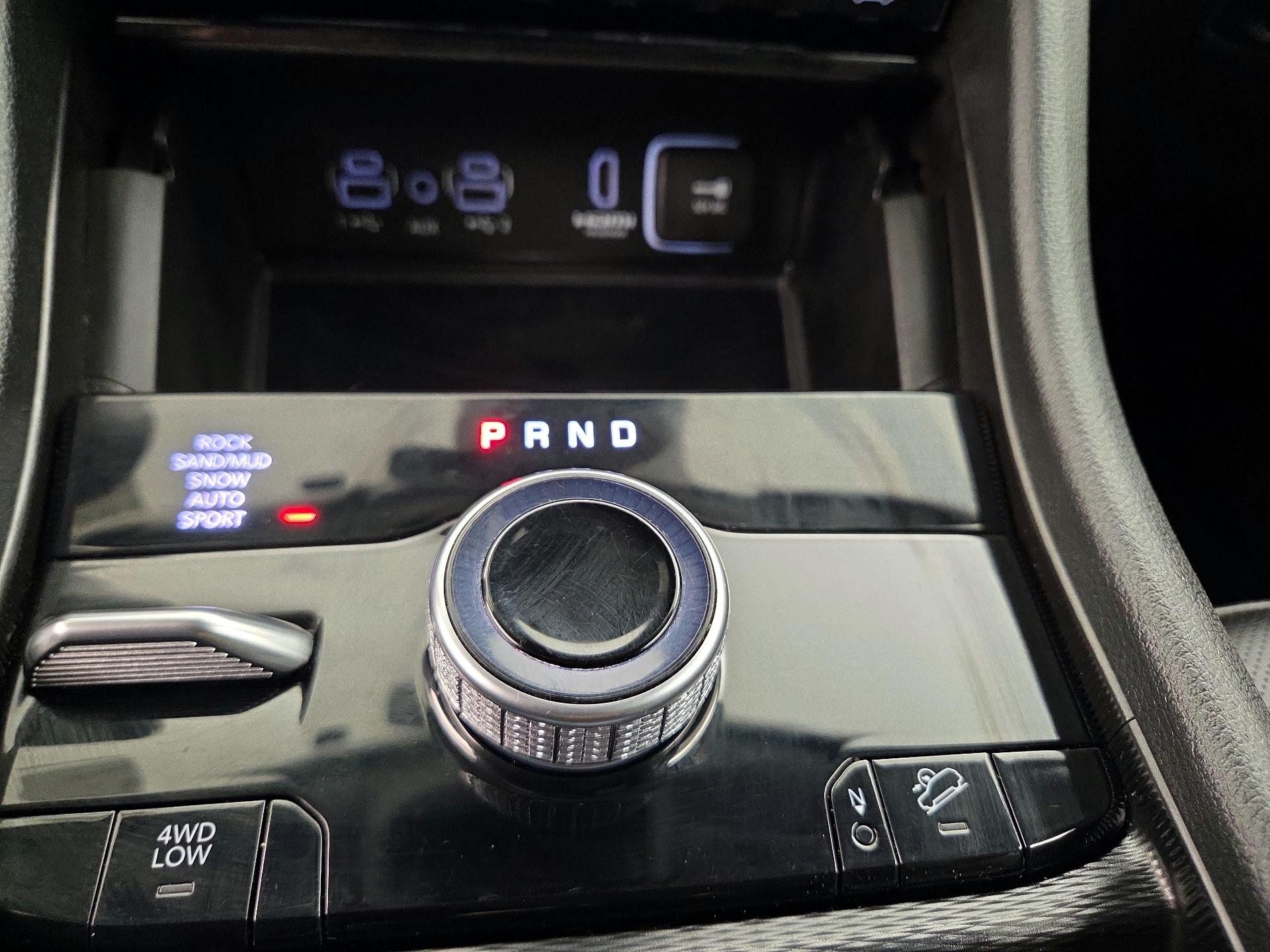 Thumbnail: 2023 Jeep Grand Cherokee - 18