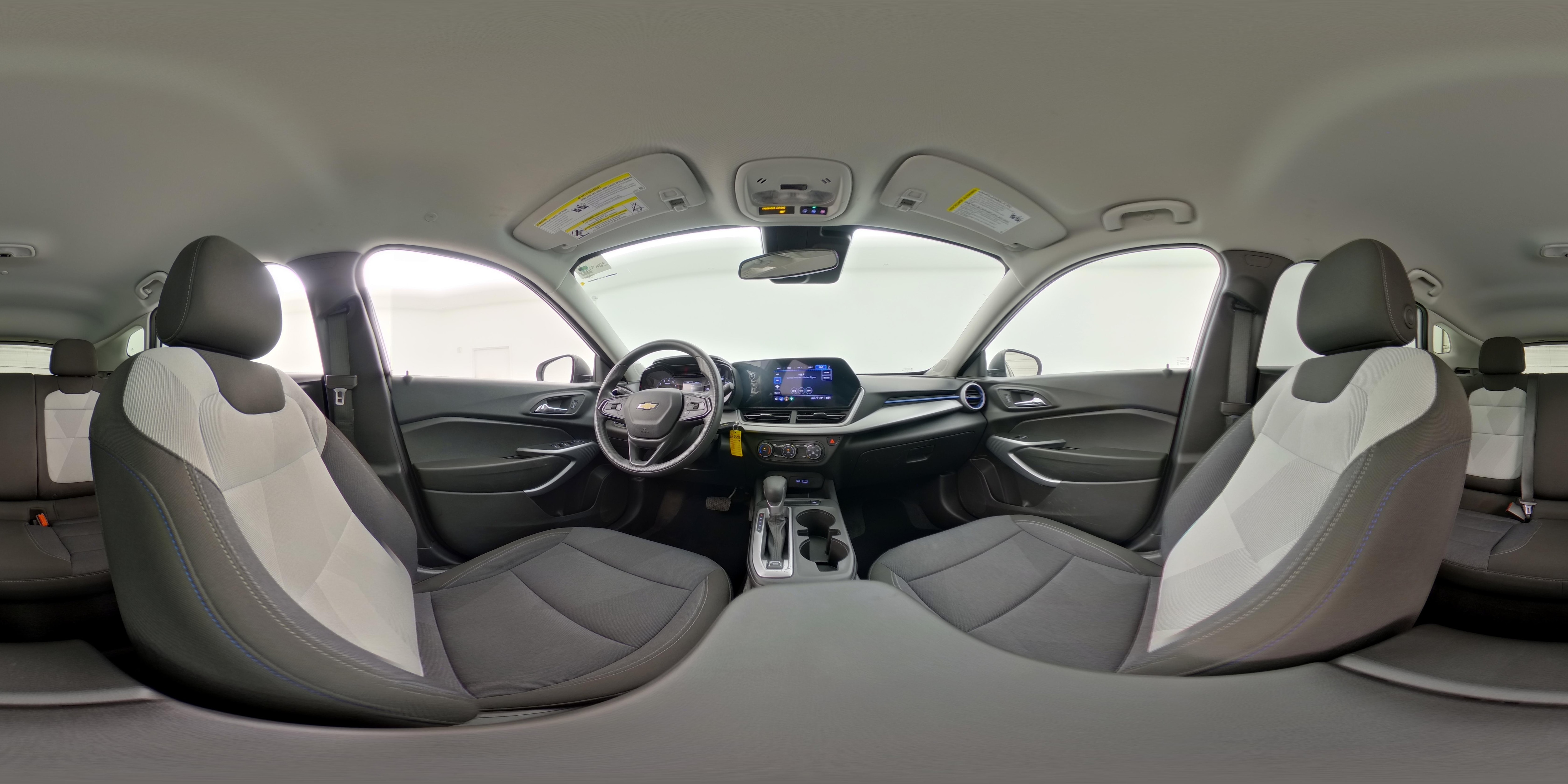 2024 Chevrolet Trax LS - Photo 24