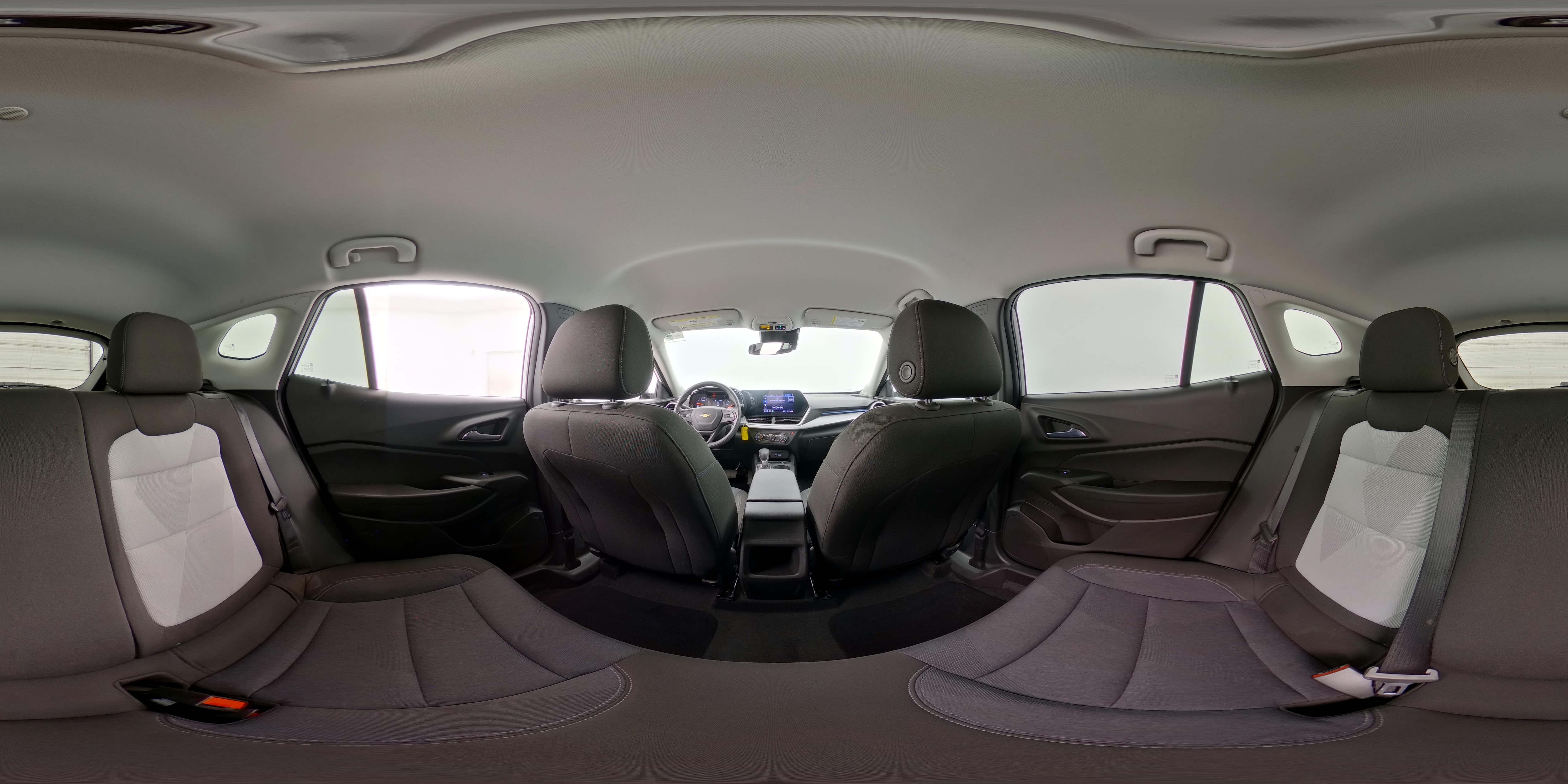 2024 Chevrolet Trax LS - Photo 25