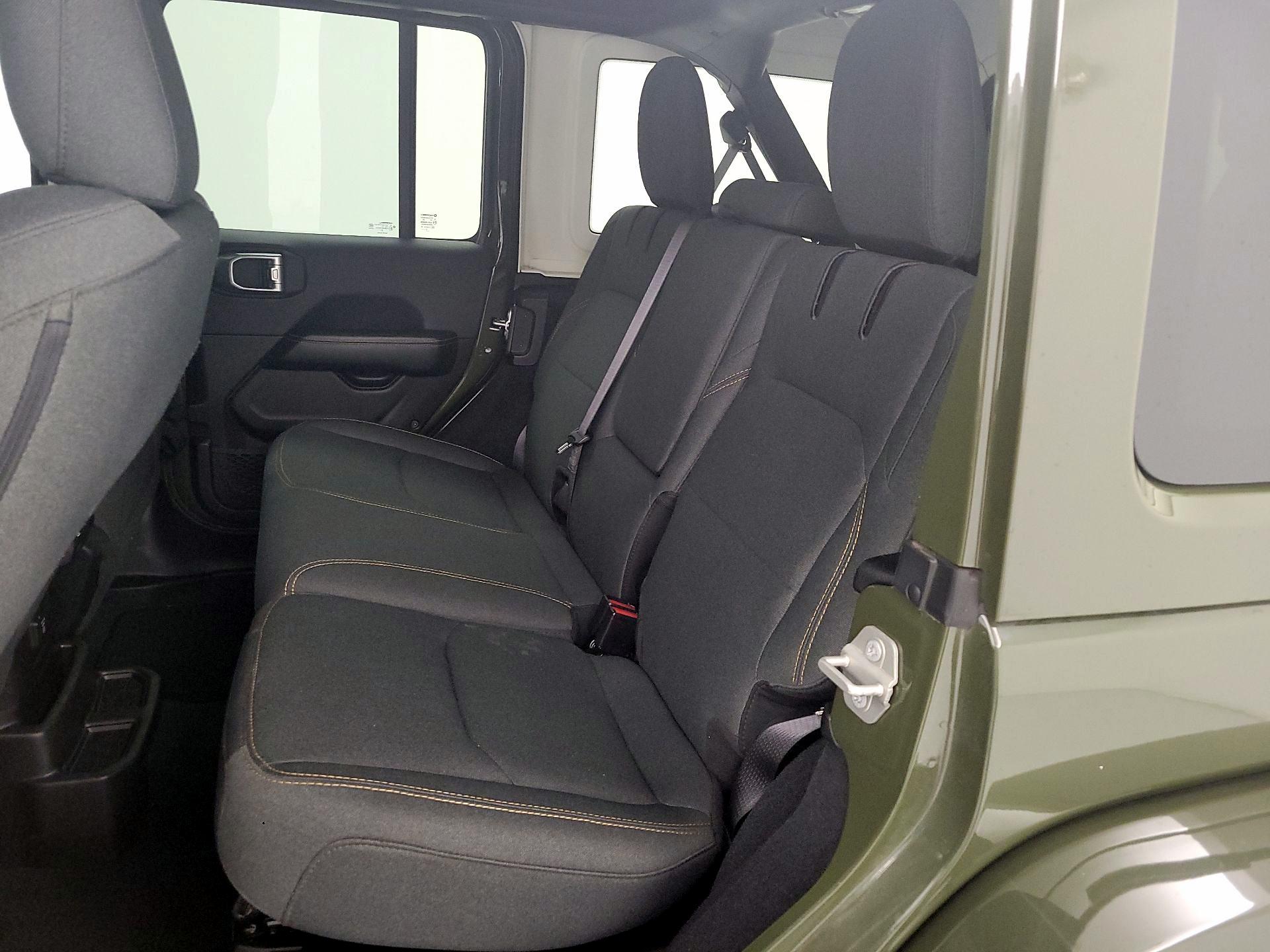 Thumbnail: 2024 Jeep Wrangler - 20