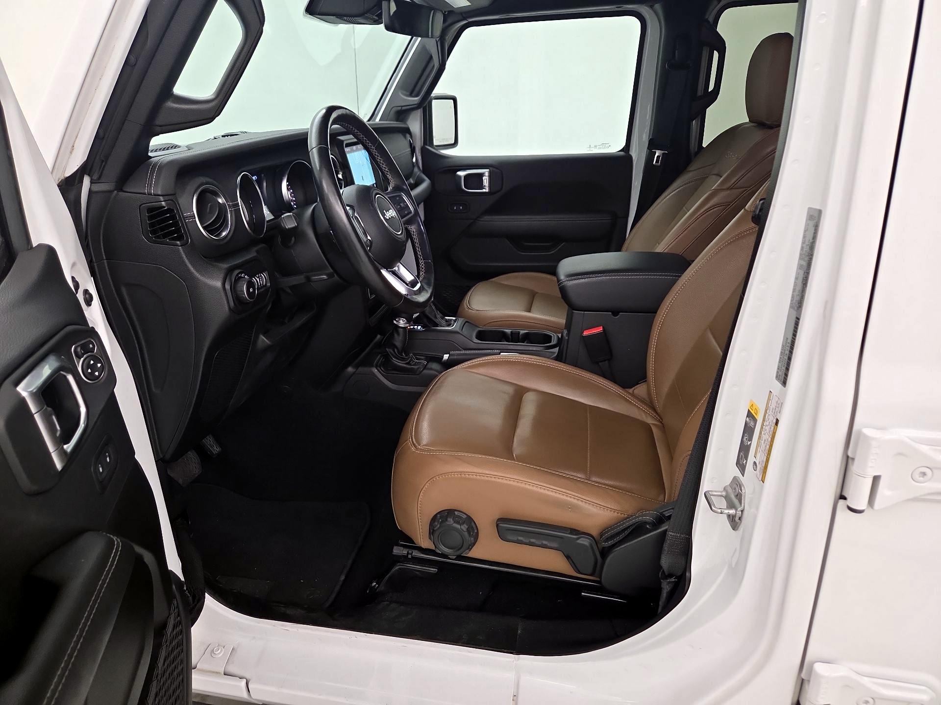Thumbnail: 2022 Jeep Wrangler - 11