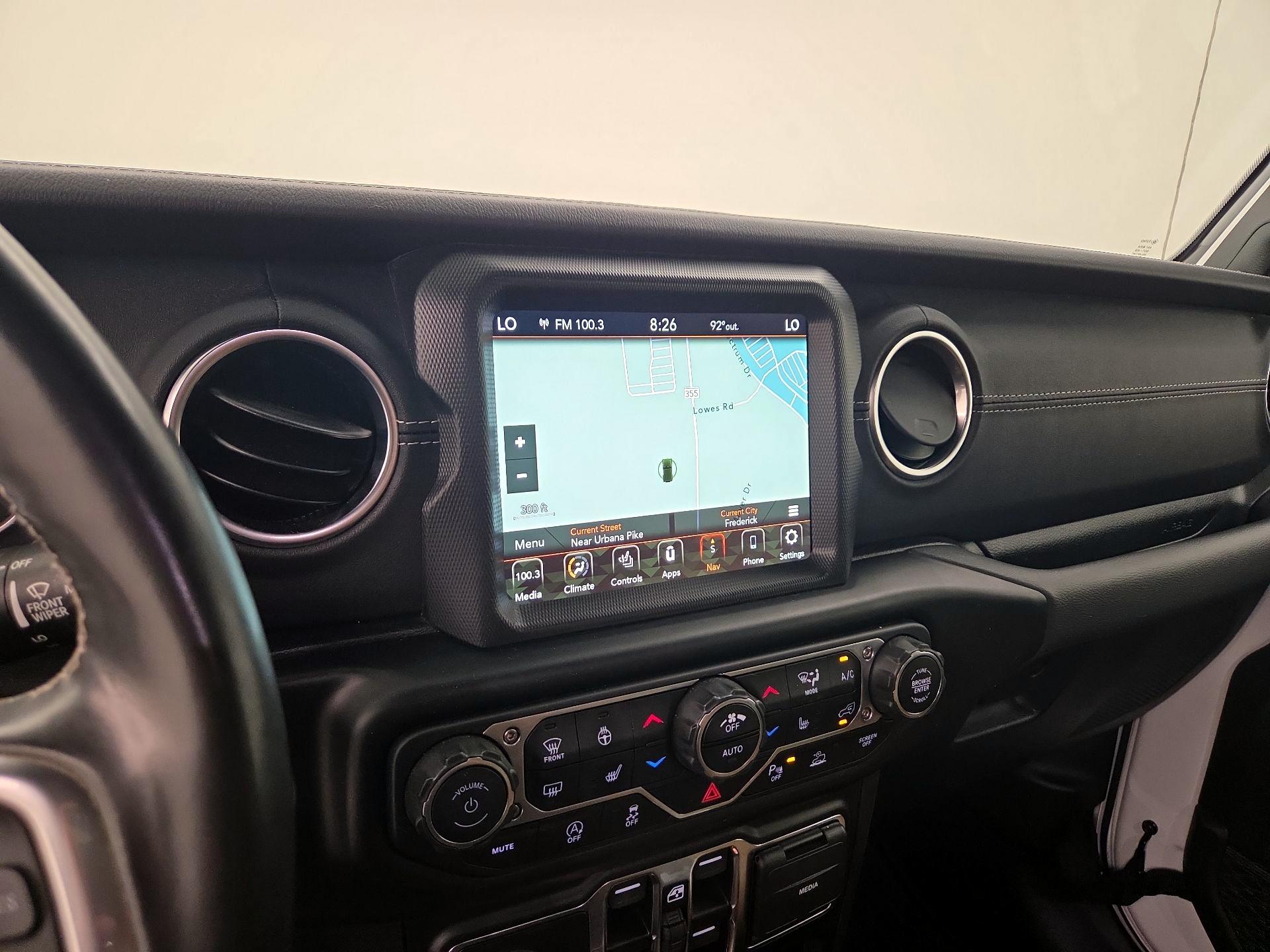 Thumbnail: 2022 Jeep Wrangler - 14