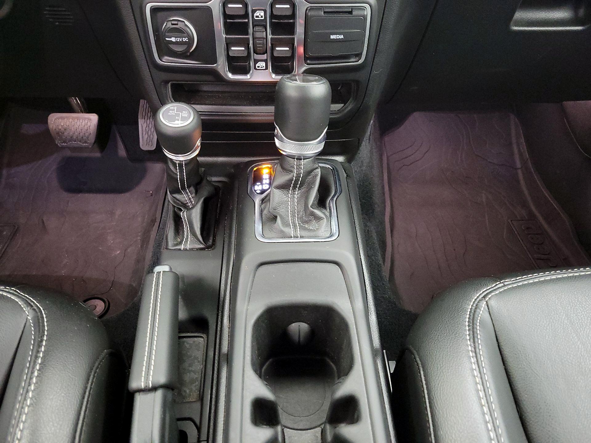 Thumbnail: 2023 Jeep Wrangler - 18