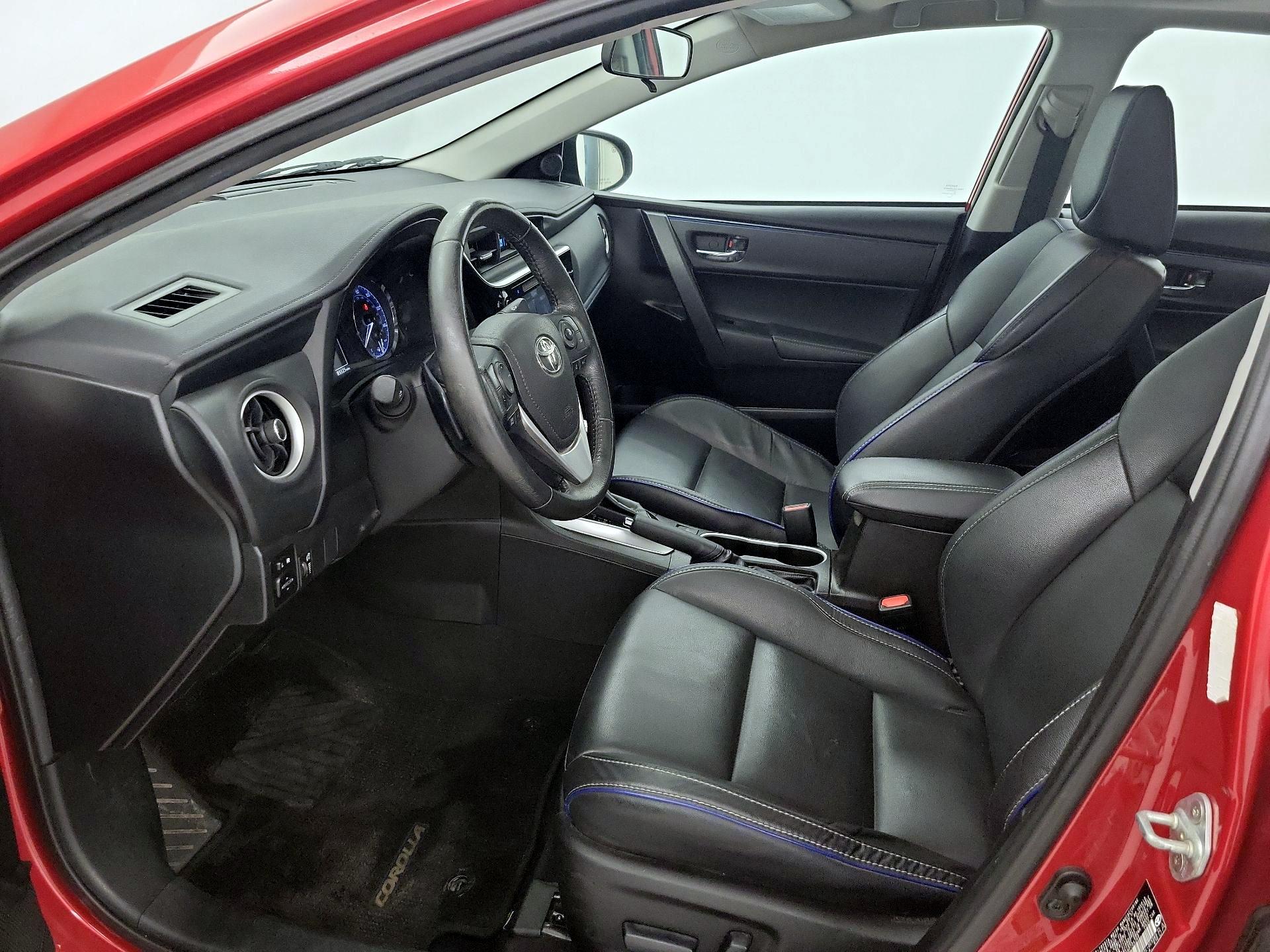 Thumbnail: 2017 Toyota Corolla - 11