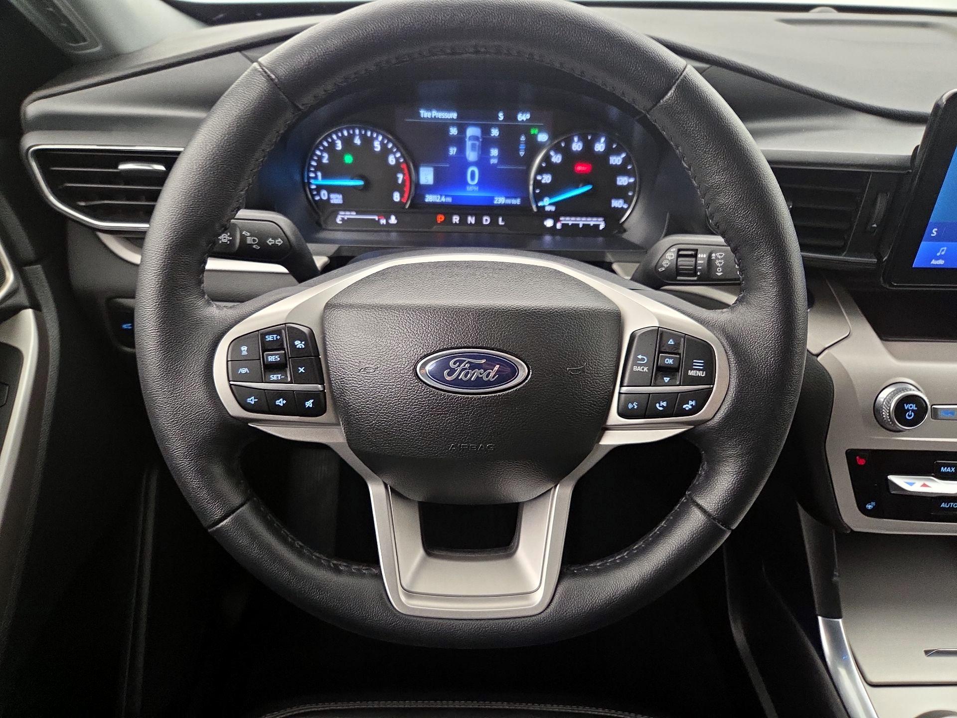 Thumbnail: 2023 Ford Explorer - 10