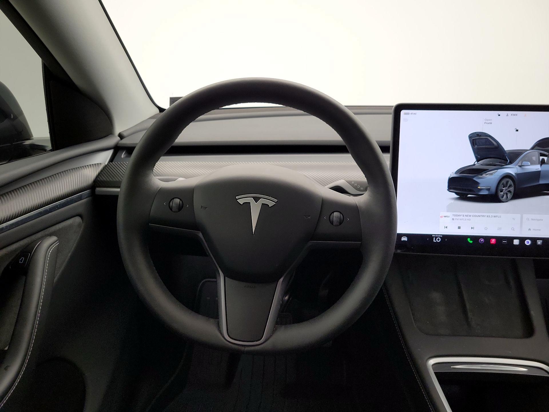 Thumbnail: 2024 Tesla Model Y - 10