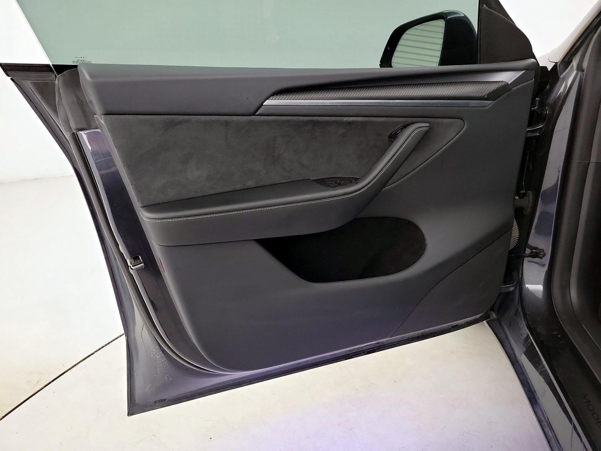 Thumbnail: 2024 Tesla Model Y - 12