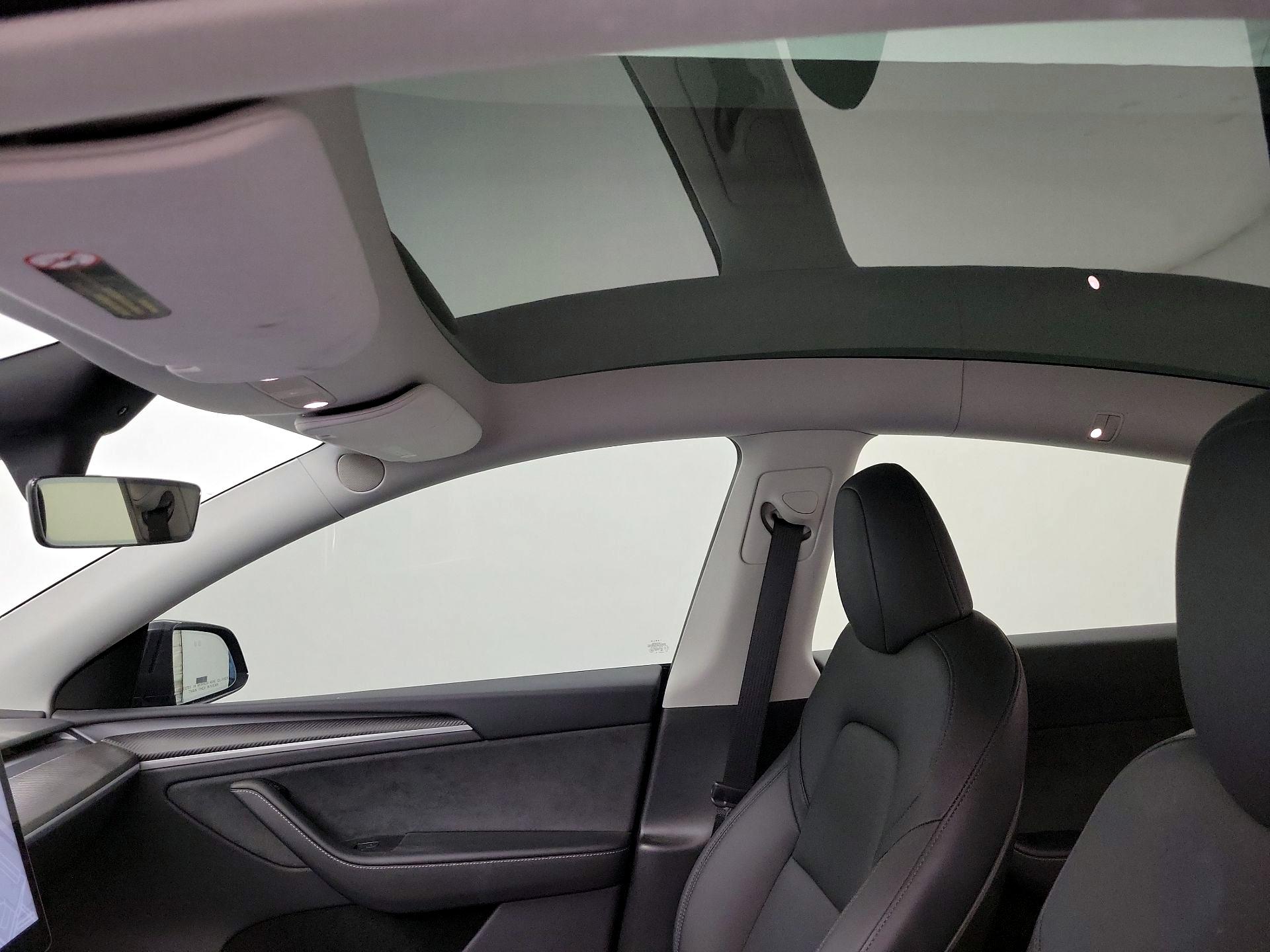 Thumbnail: 2024 Tesla Model Y - 19