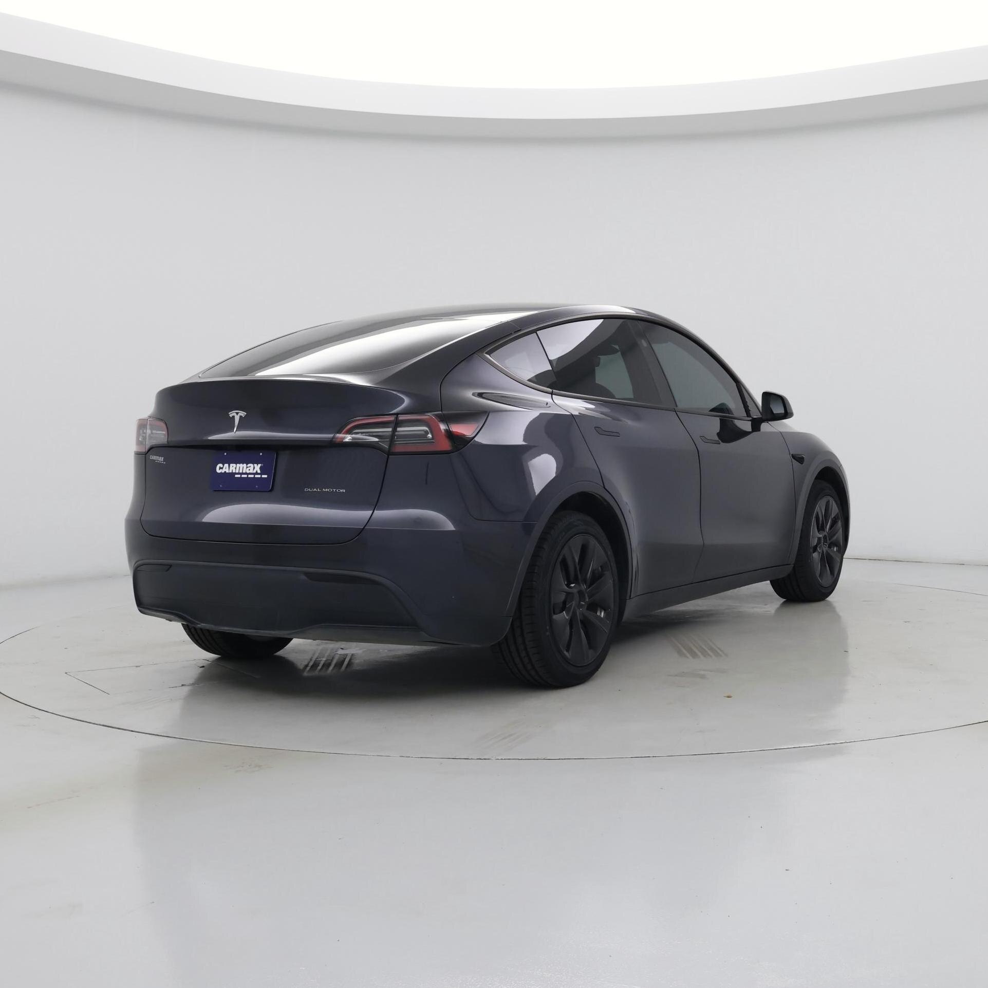 Thumbnail: 2024 Tesla Model Y - 8