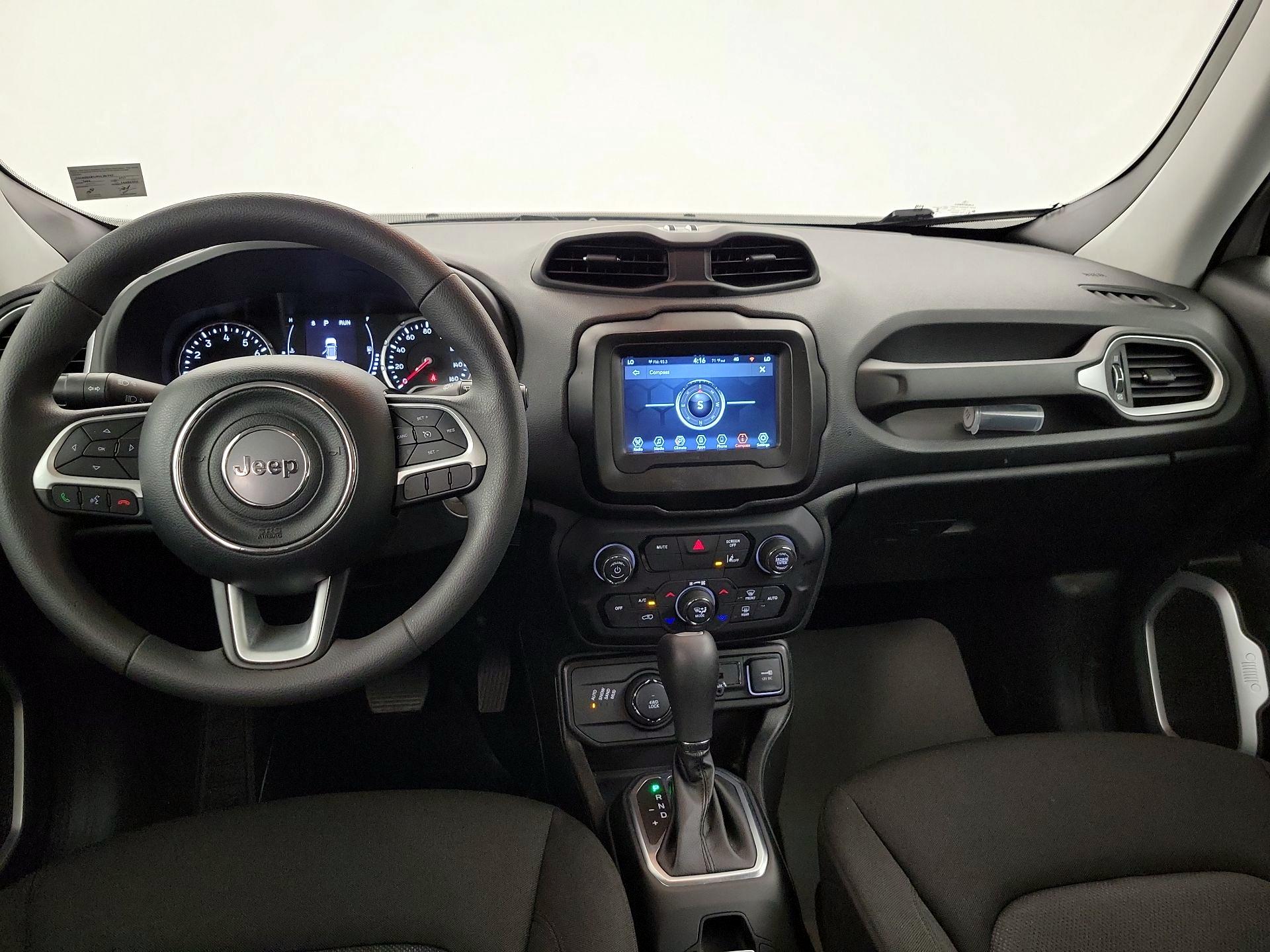 Thumbnail: 2021 Jeep Renegade - 9